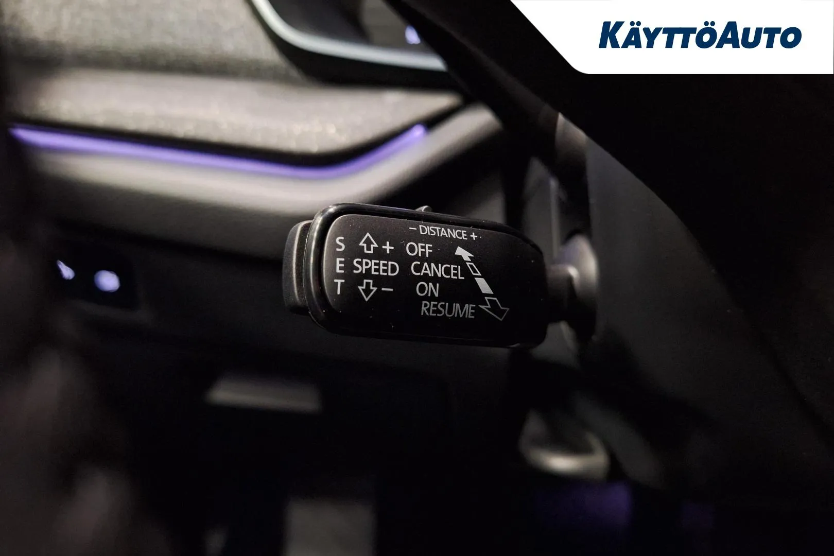 Skoda Octavia RXO-742 carousel image