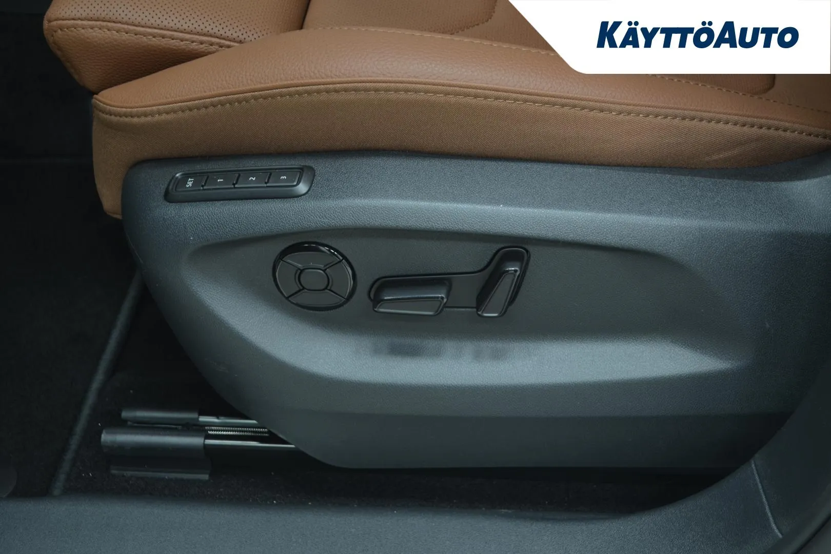 Skoda Kodiaq RXU-385 carousel image