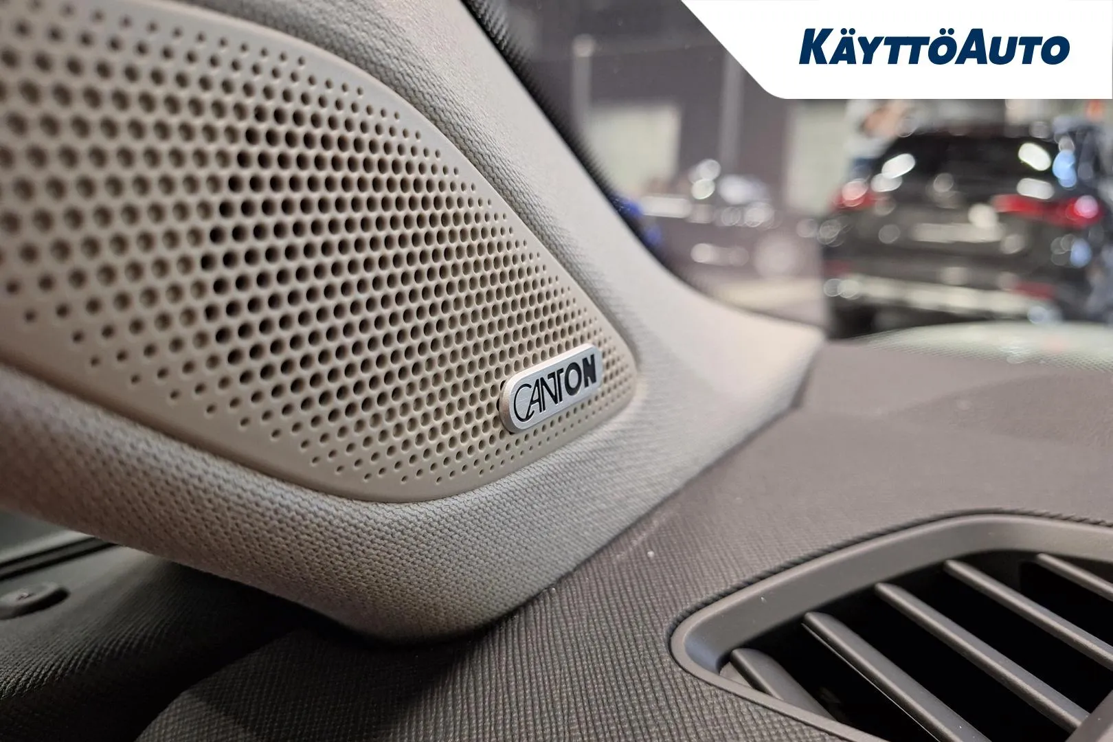 Skoda Kodiaq RXU-385 carousel image