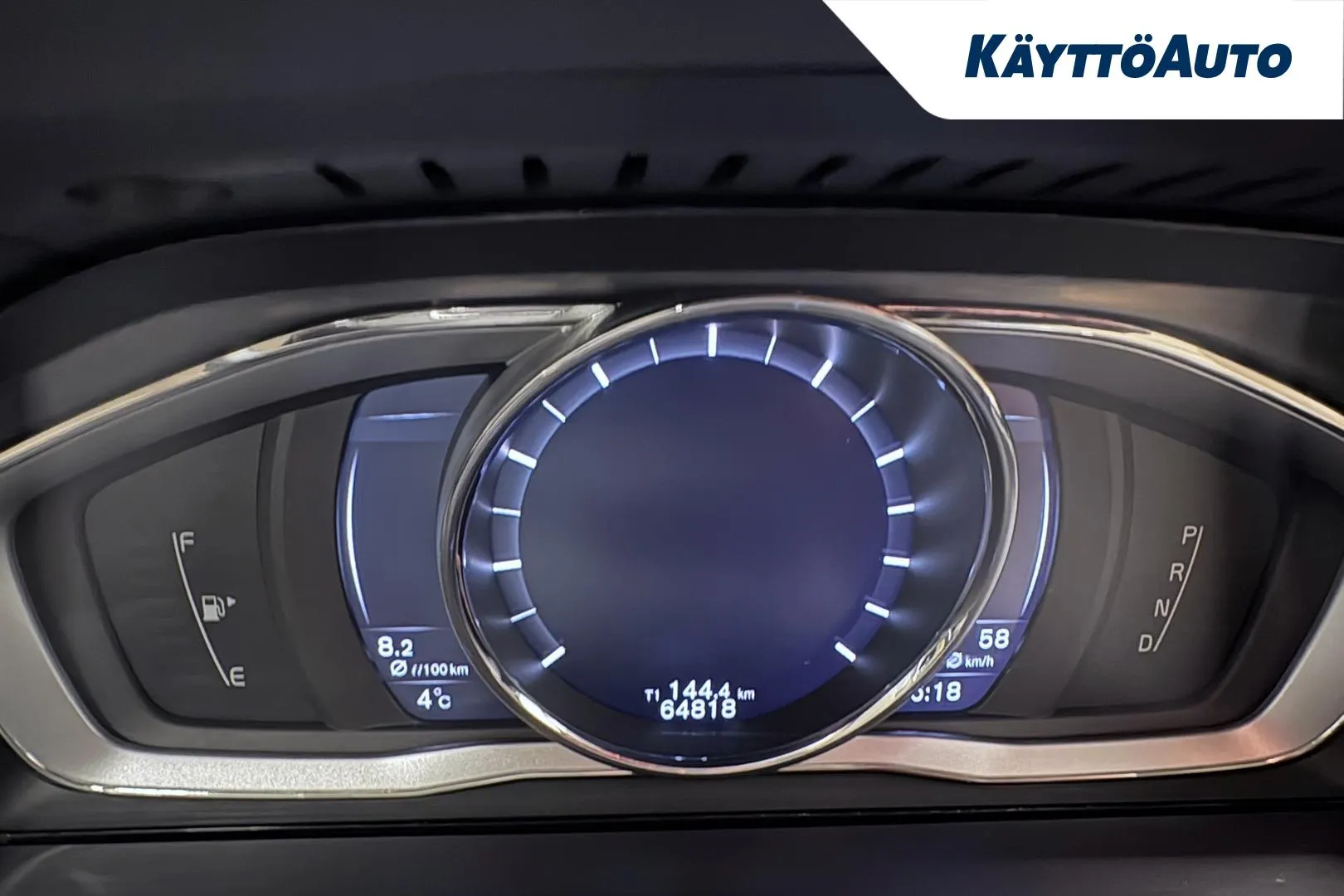 VOLVO XC60 MMU-828 carousel image