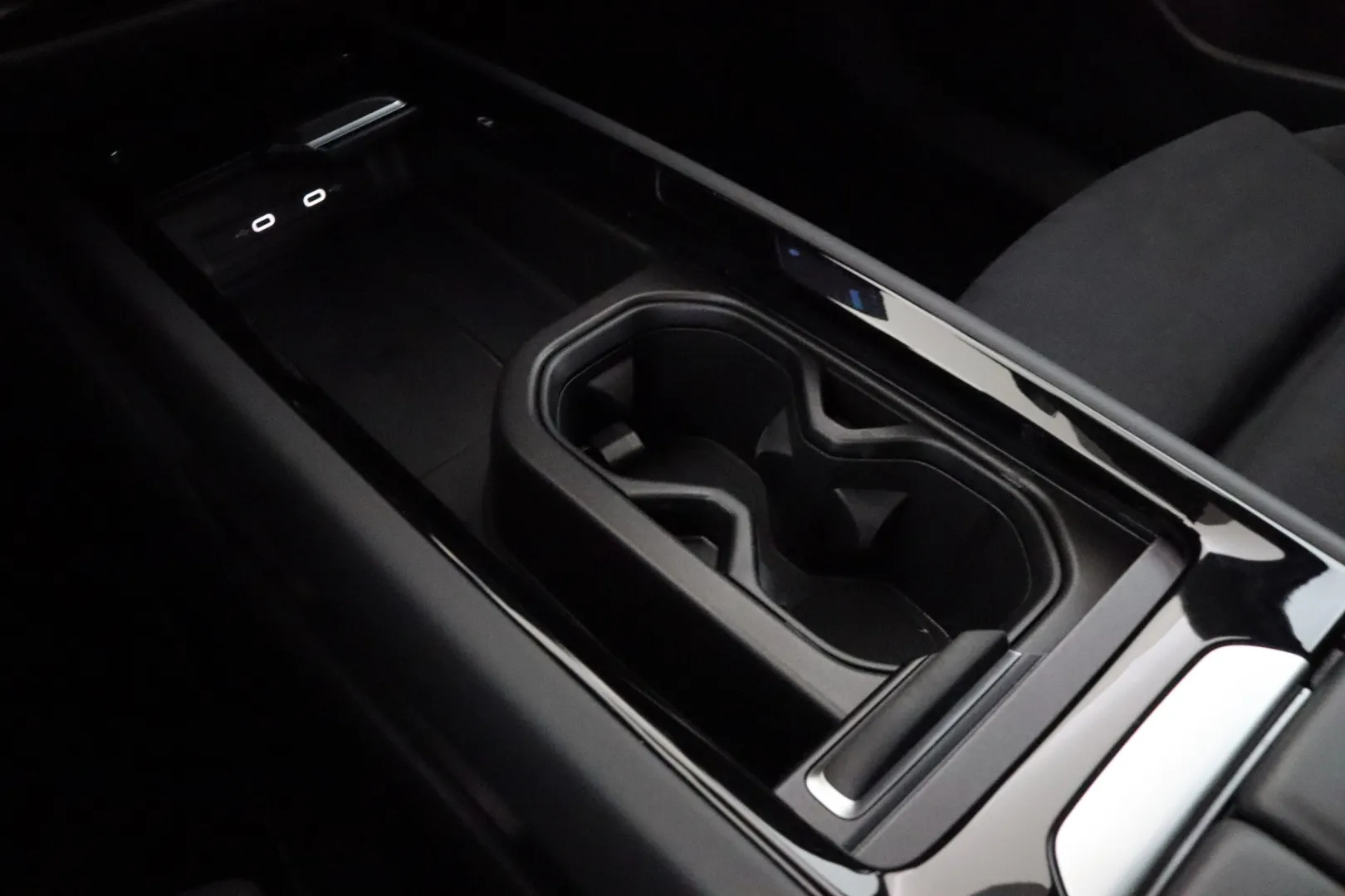 VOLKSWAGEN ID.7 JNJ-751 carousel image