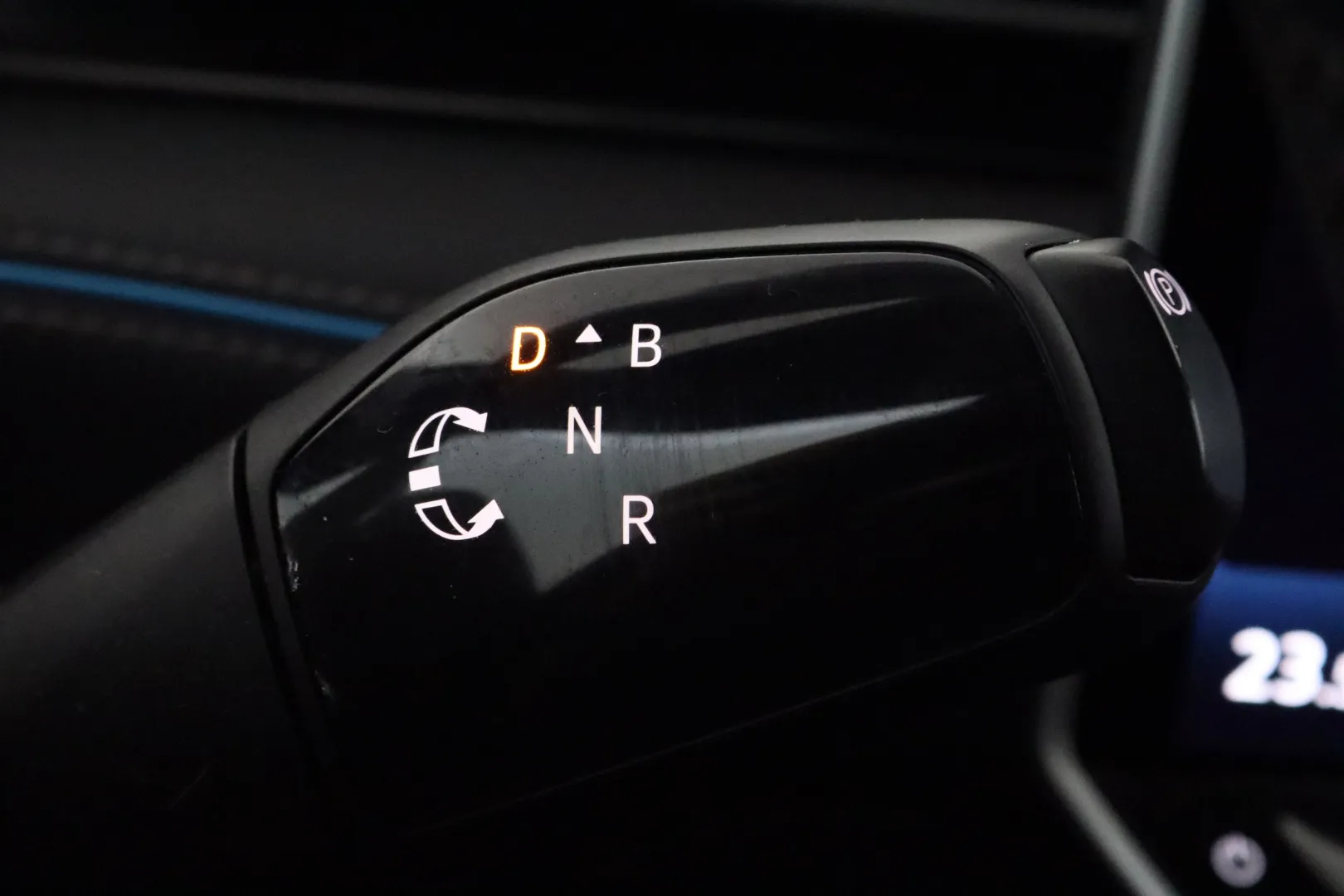 VOLKSWAGEN ID.7 JNJ-751 carousel image