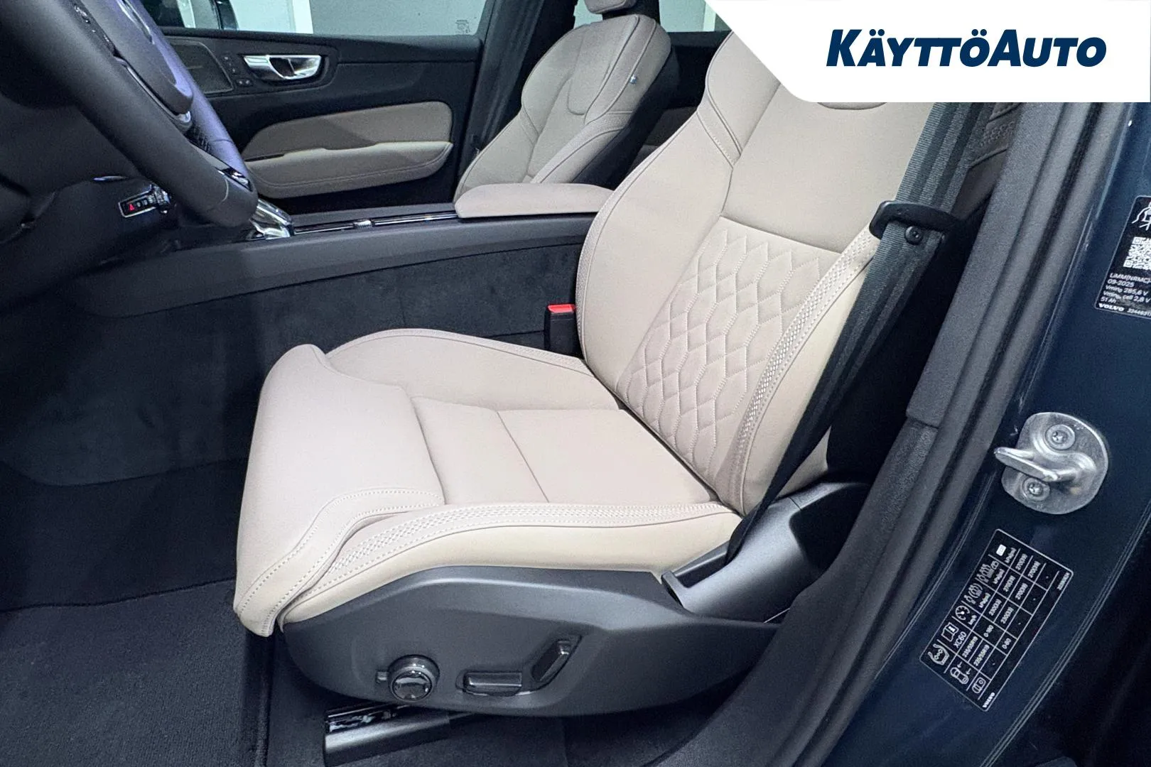 Volvo XC60 ISV-572 carousel image