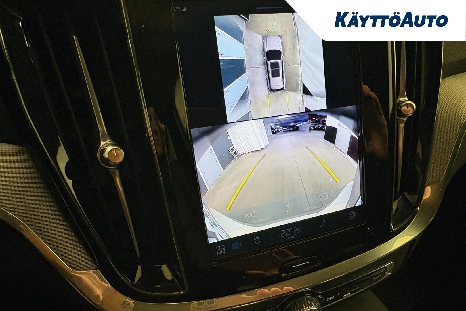 Volvo V60 CSB-379 carousel image