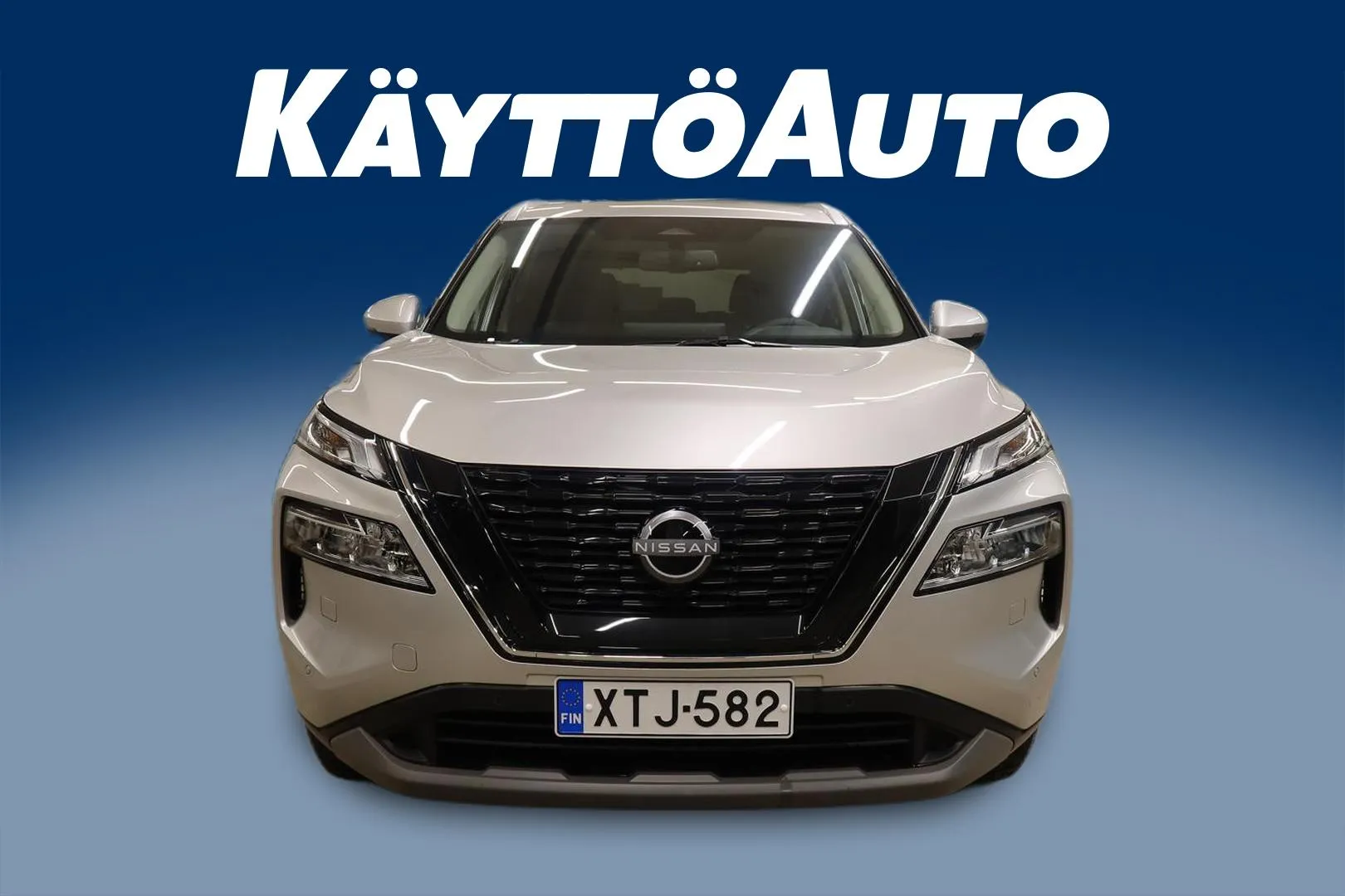 Nissan X-Trail XTJ-582 carousel image