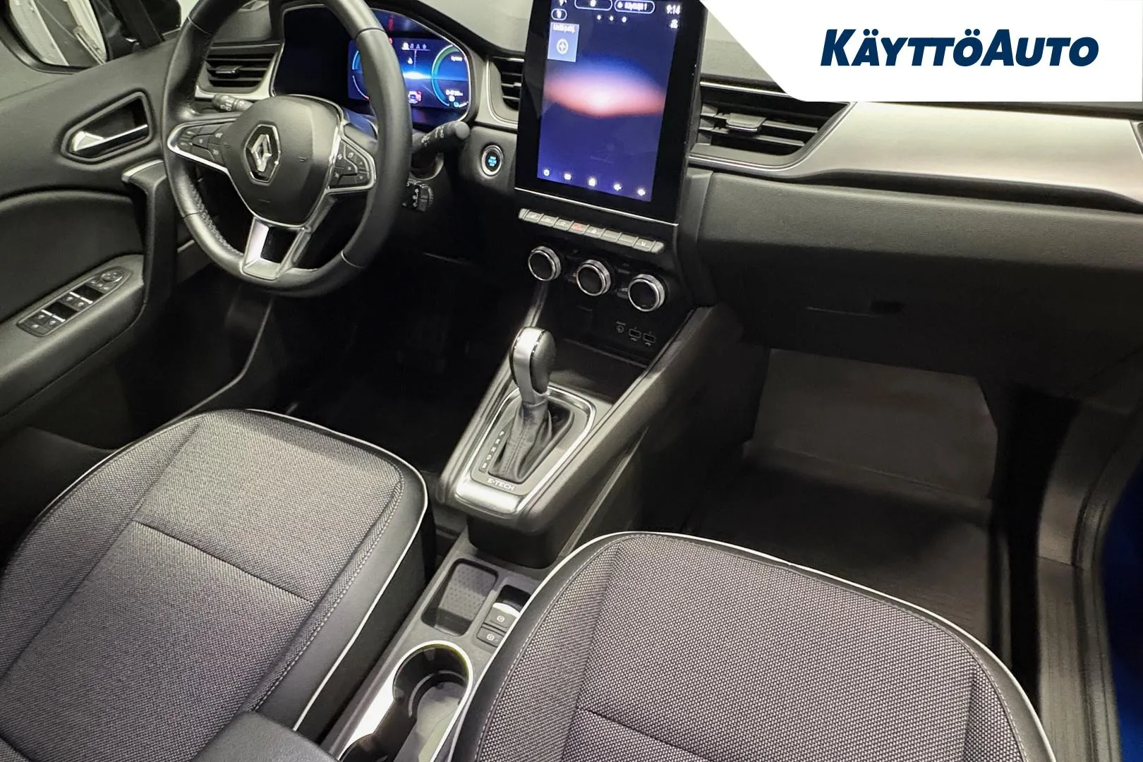 RENAULT Captur YLN-567 carousel image