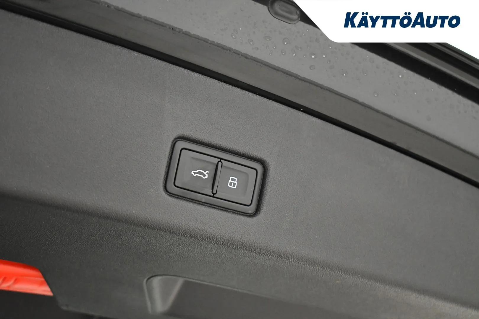 AUDI Q4 e-tron IRE-284 carousel image