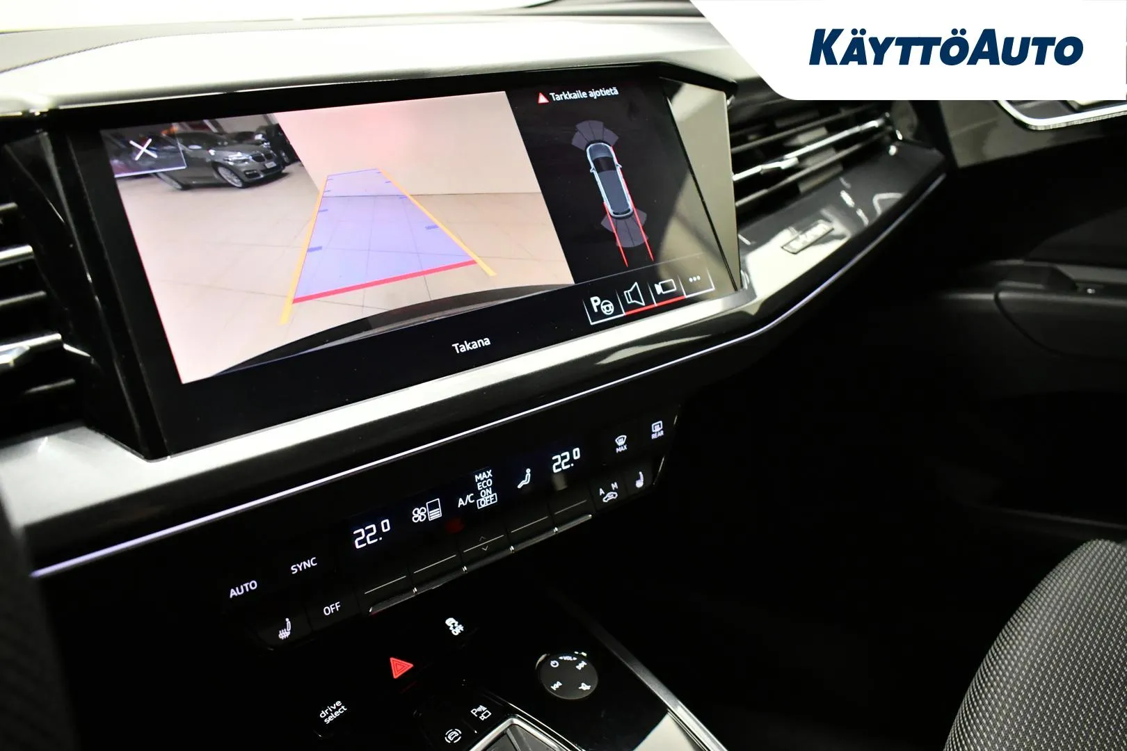 AUDI Q4 e-tron IRE-284 carousel image