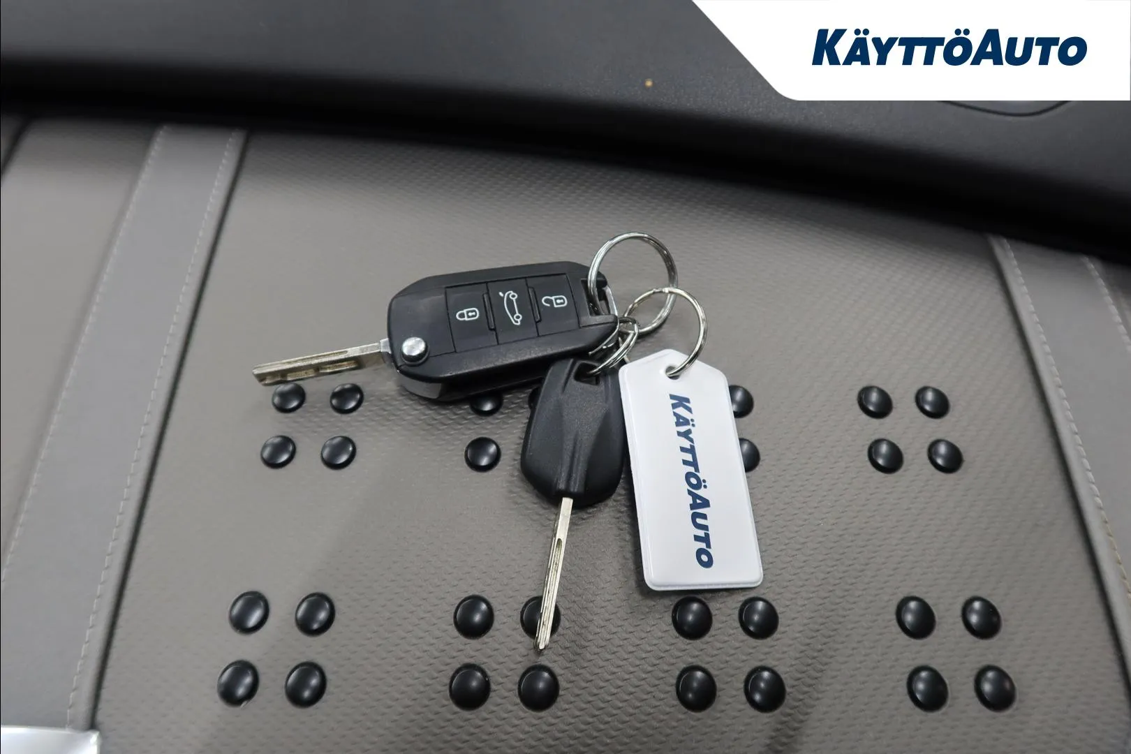 CITROEN C4 Cactus ERX-442 carousel image