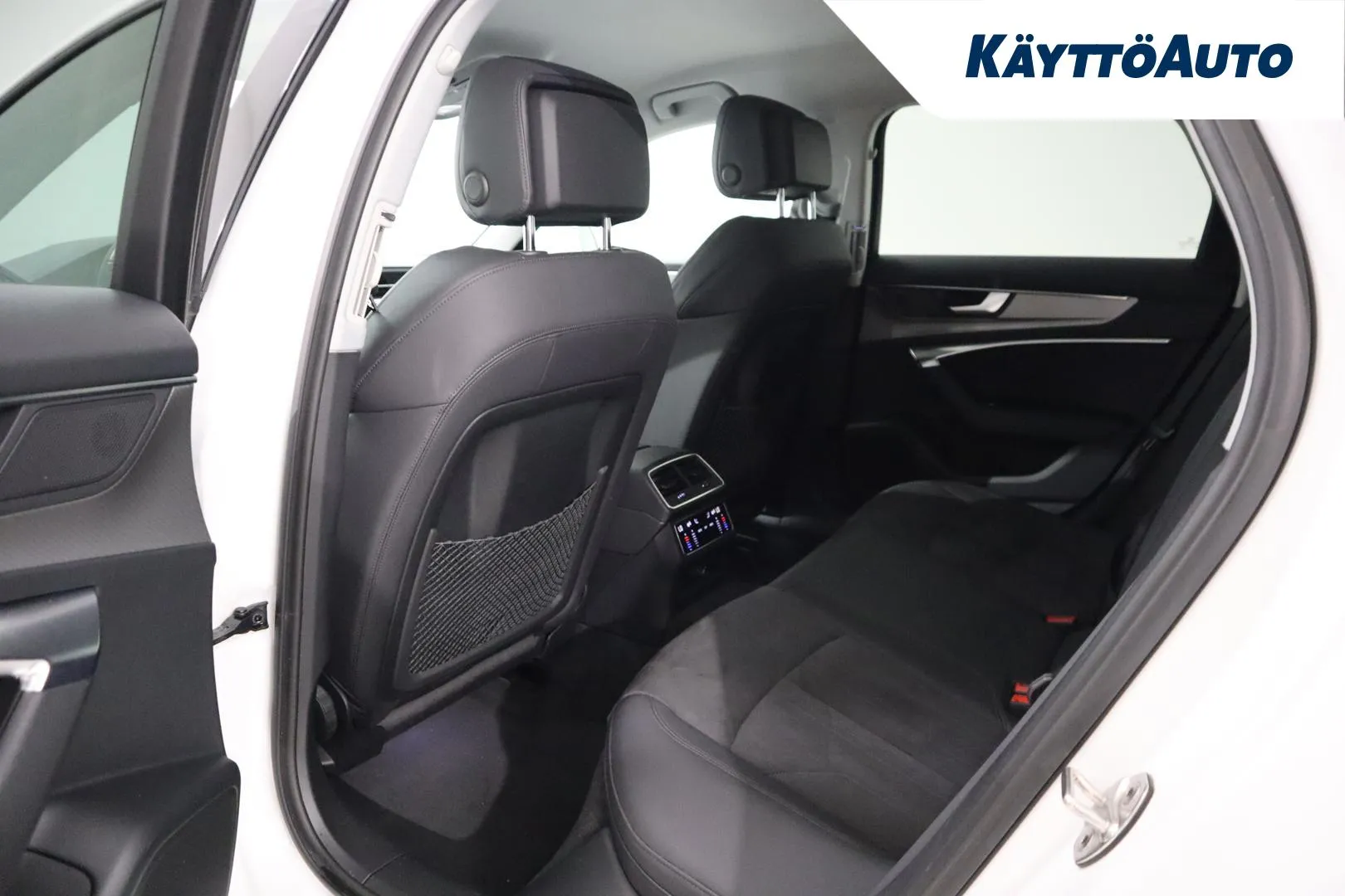 AUDI A6 YLU-537 carousel image