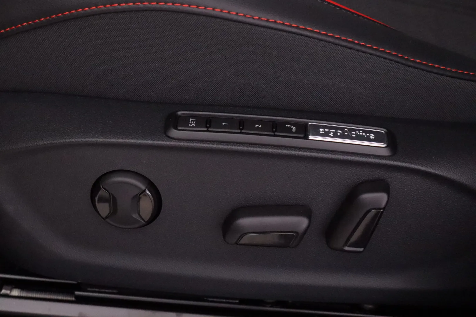 Volkswagen ID.7 RXS-493 carousel image