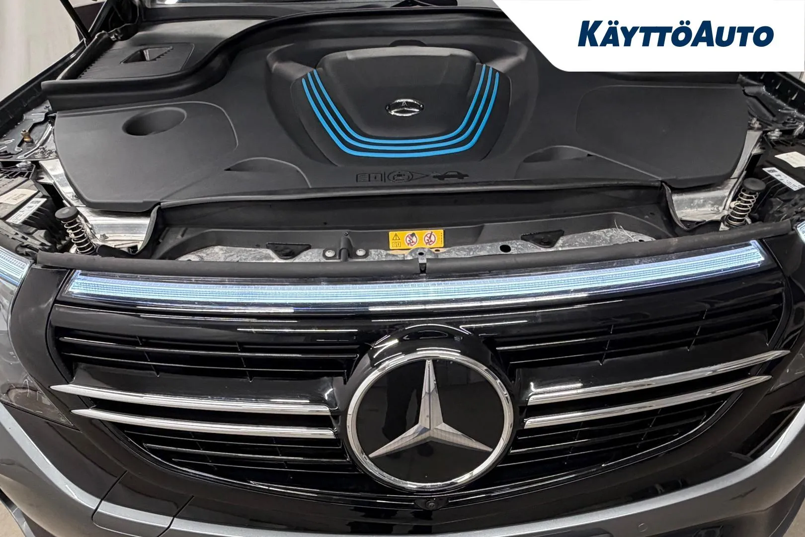 MERCEDES-BENZ EQC XSE-284 carousel image