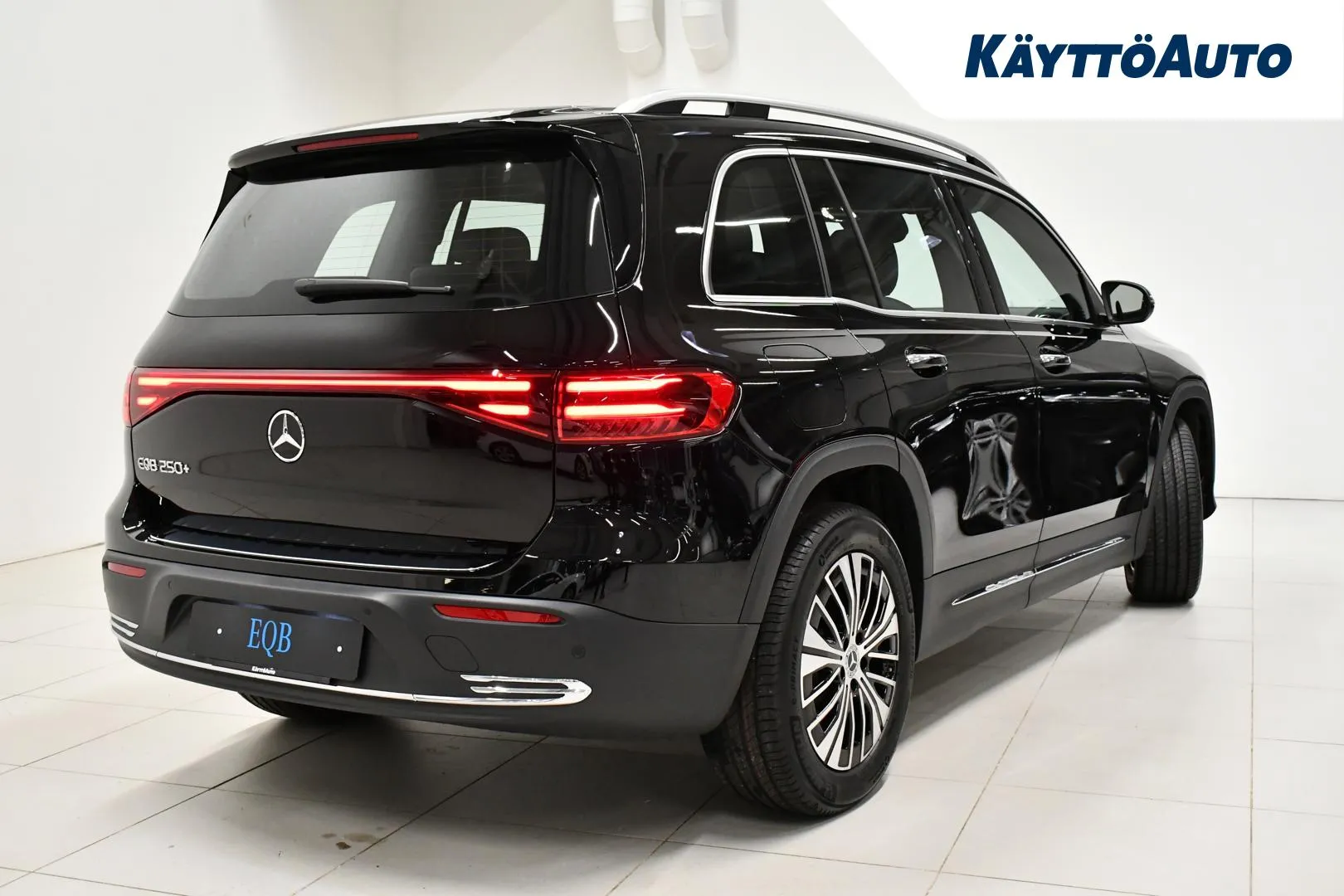 Mercedes-Benz EQB JOK-665 carousel image