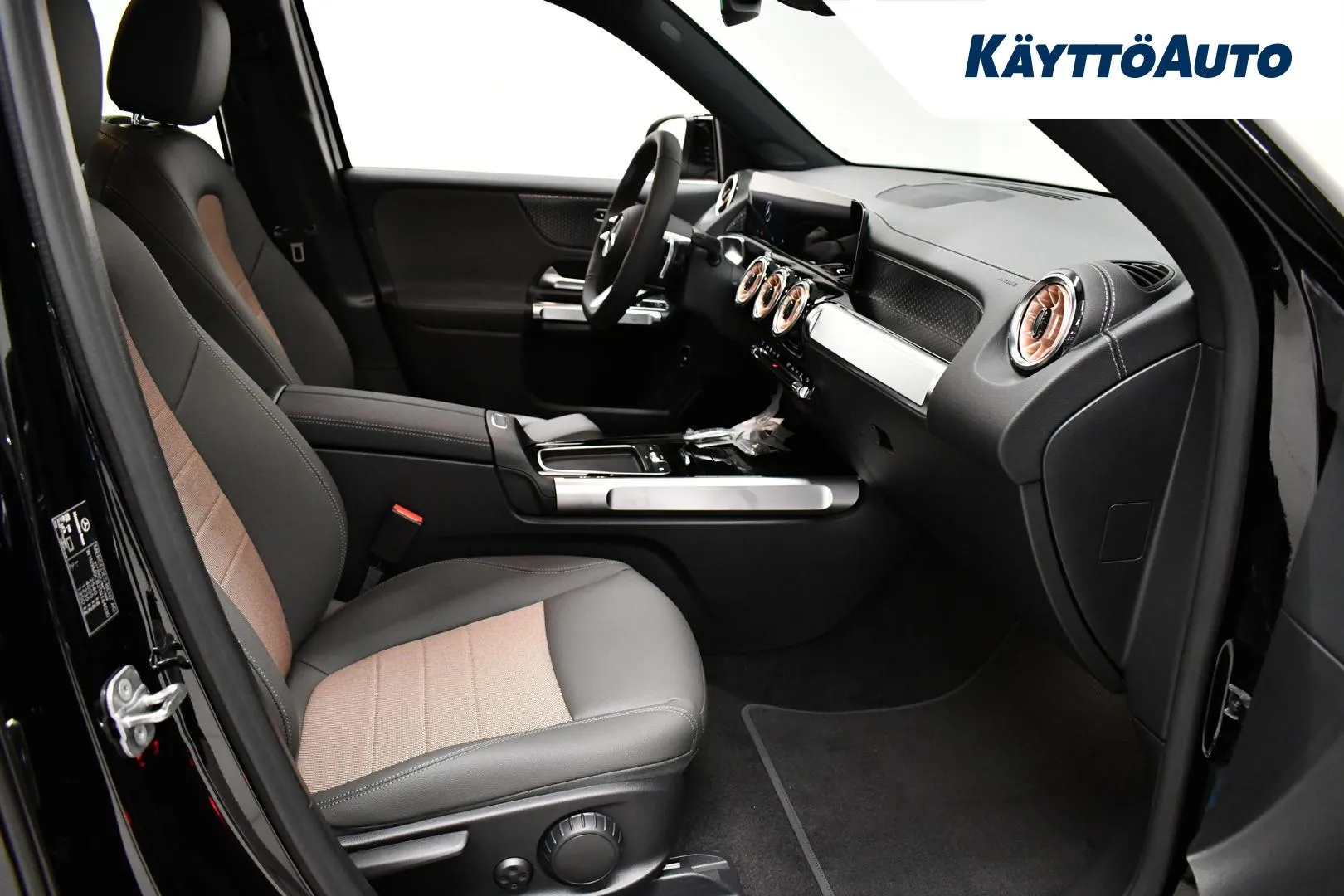 Mercedes-Benz EQB JOK-665 carousel image