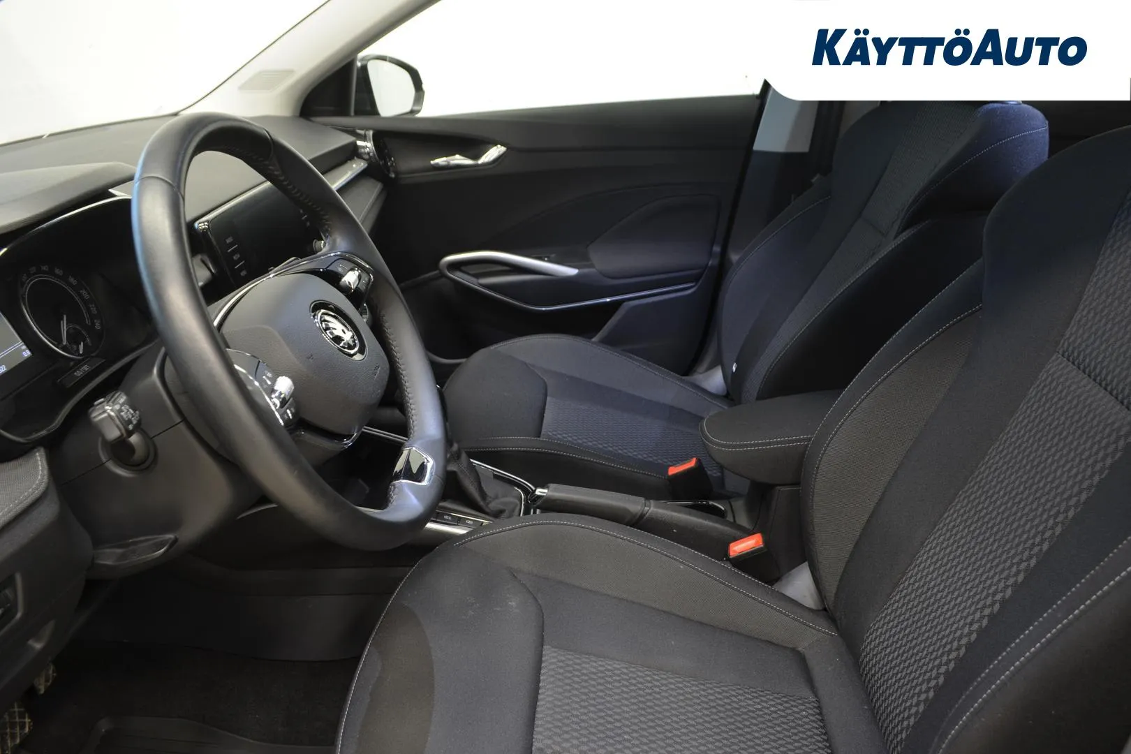 SKODA Fabia MLO-868 carousel image