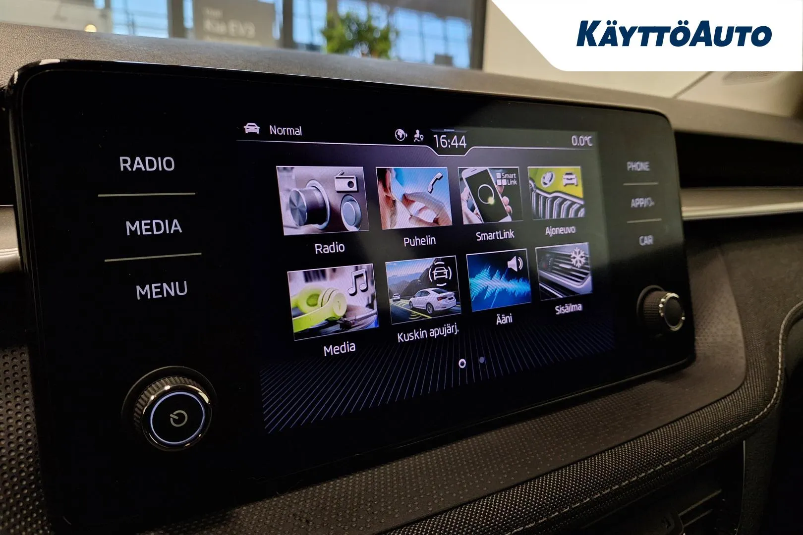 SKODA Fabia MLO-868 carousel image