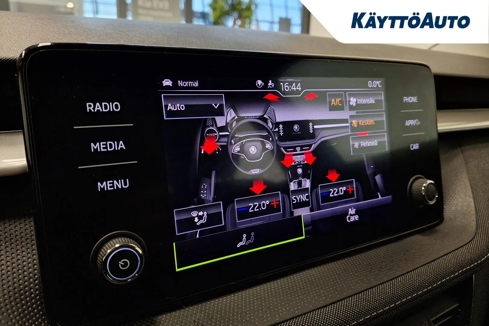 SKODA Fabia MLO-868 carousel image