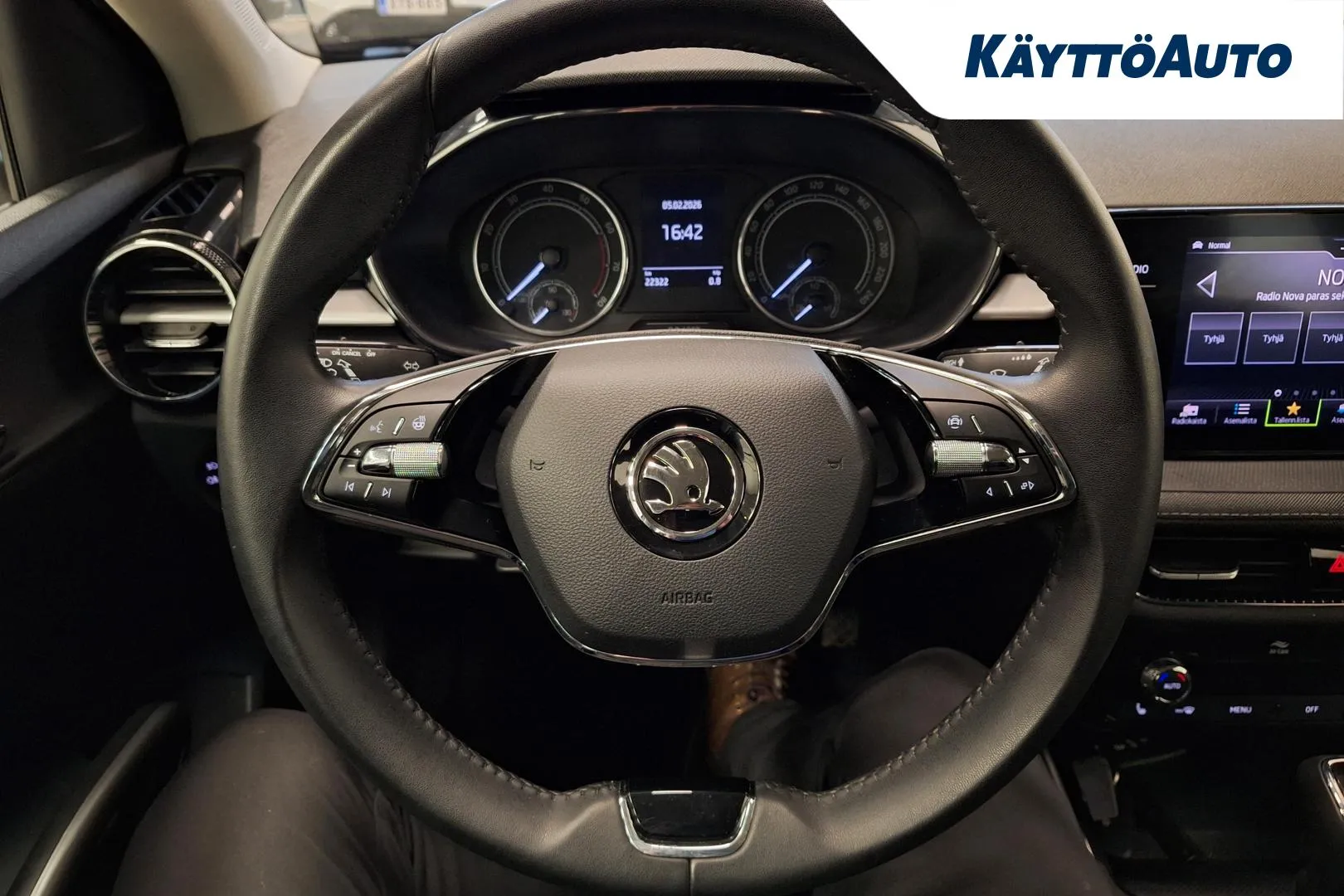 SKODA Fabia MLO-868 carousel image