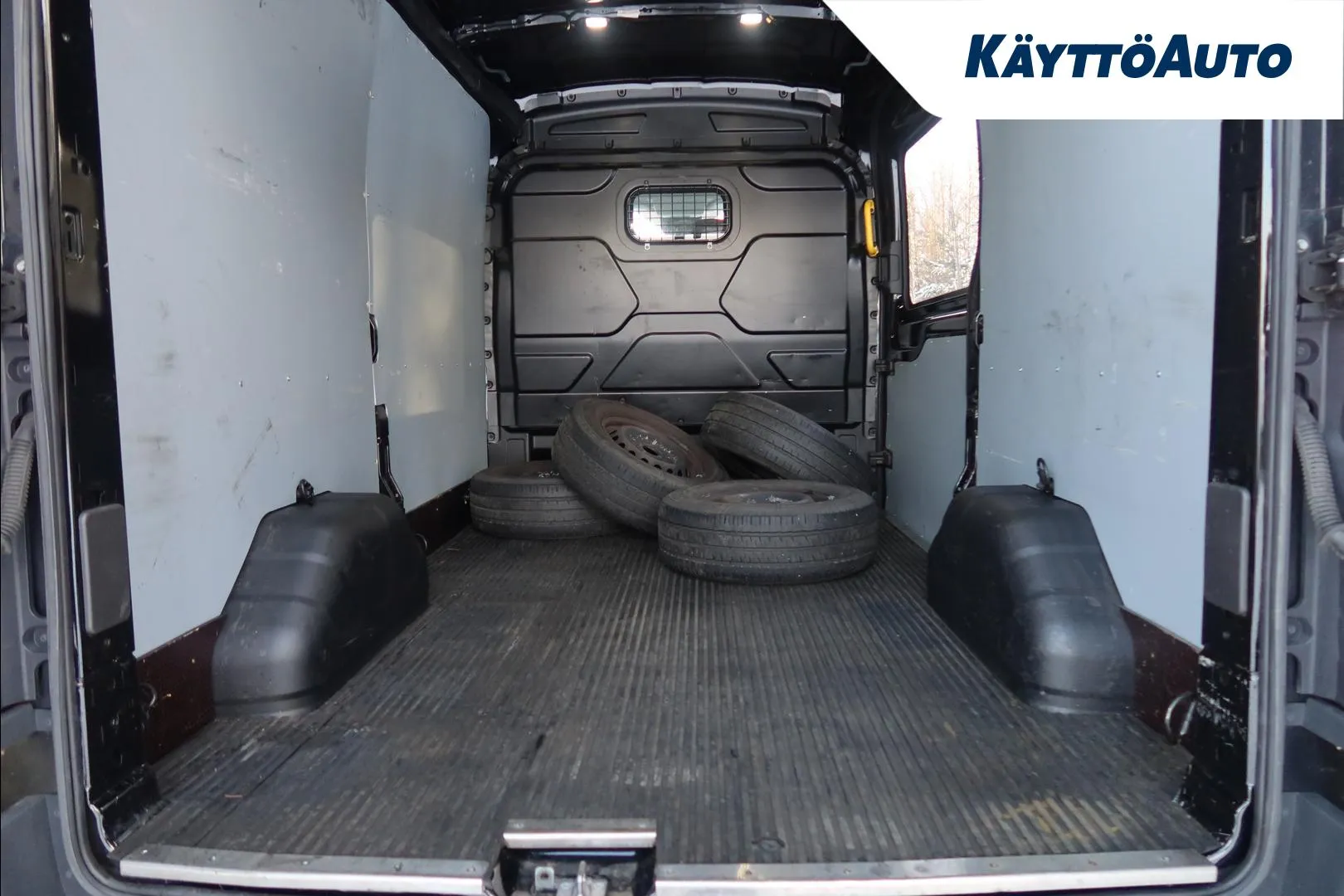 Ford Transit NJS-453 carousel image