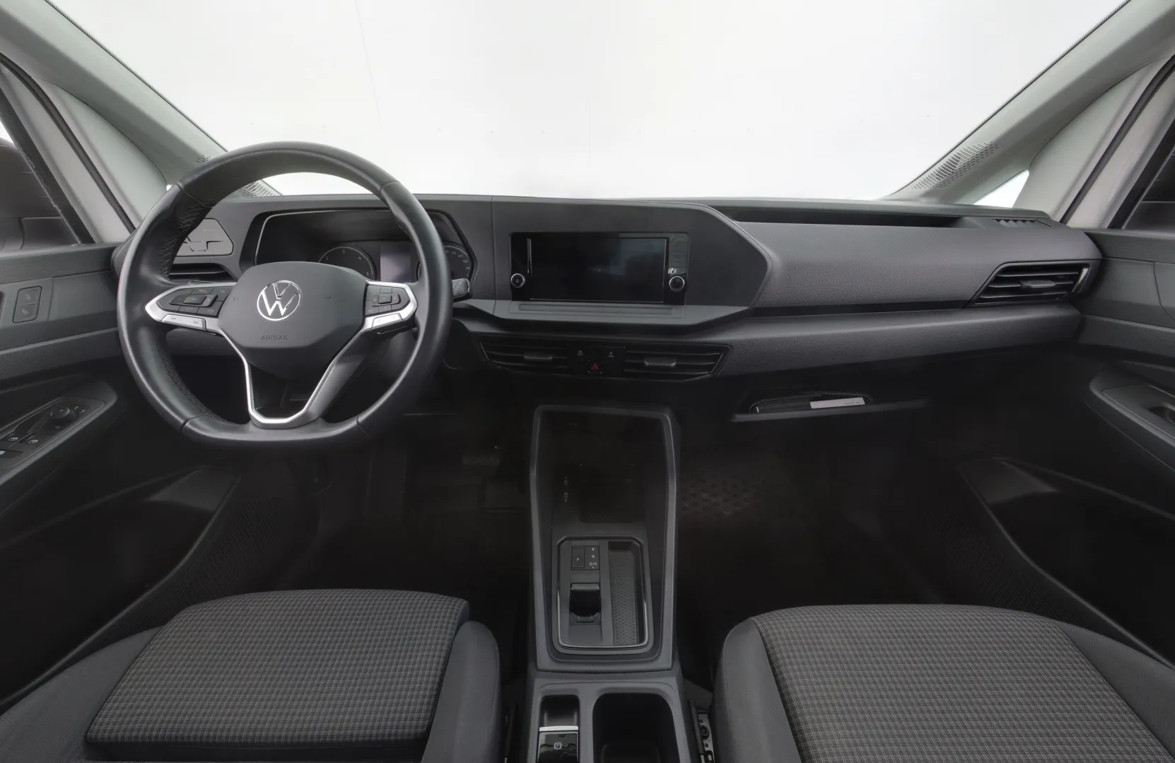 Volkswagen Caddy Maxi EUM-699 carousel image