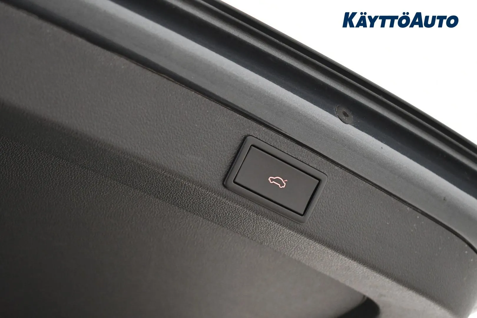 SKODA Octavia OVZ-600 carousel image