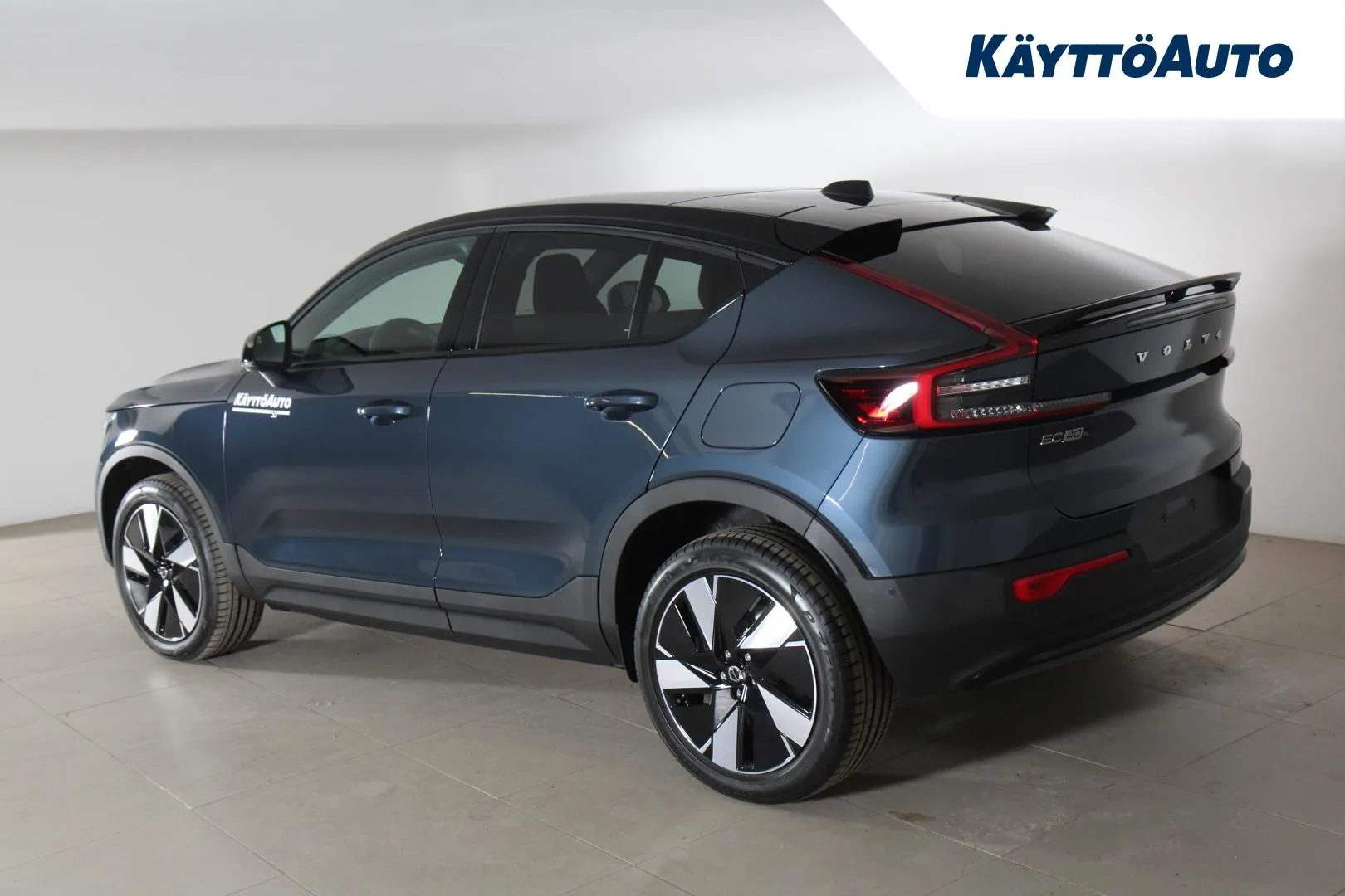 Volvo EC40 RXR-951 carousel image