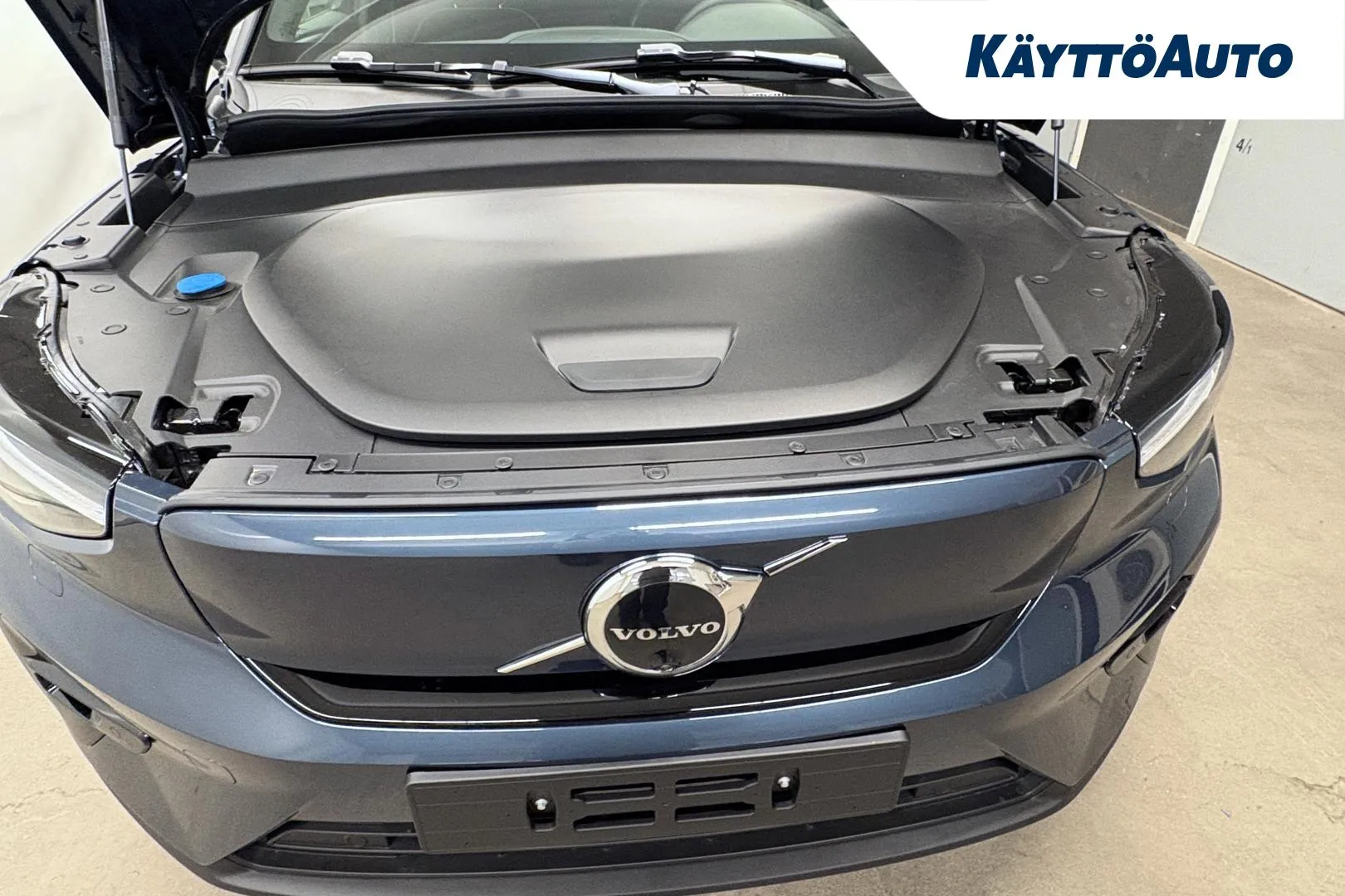 Volvo EC40 RXR-951 carousel image