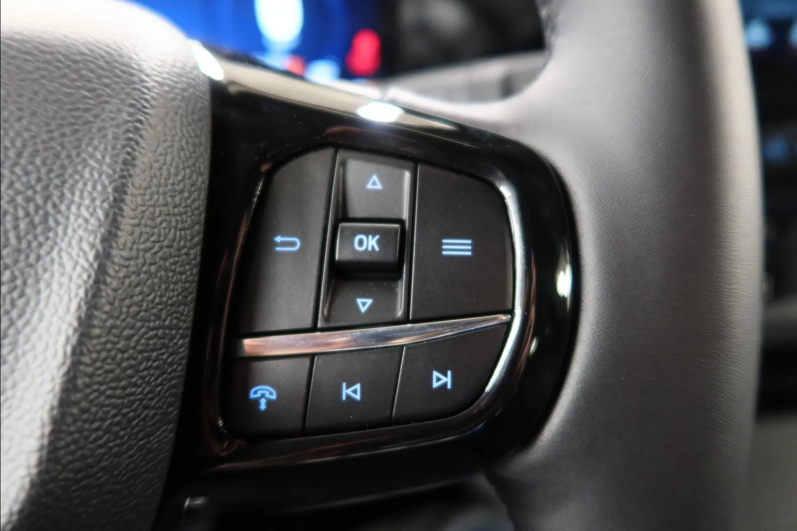 Ford Tourneo Custom ISV-885 carousel image