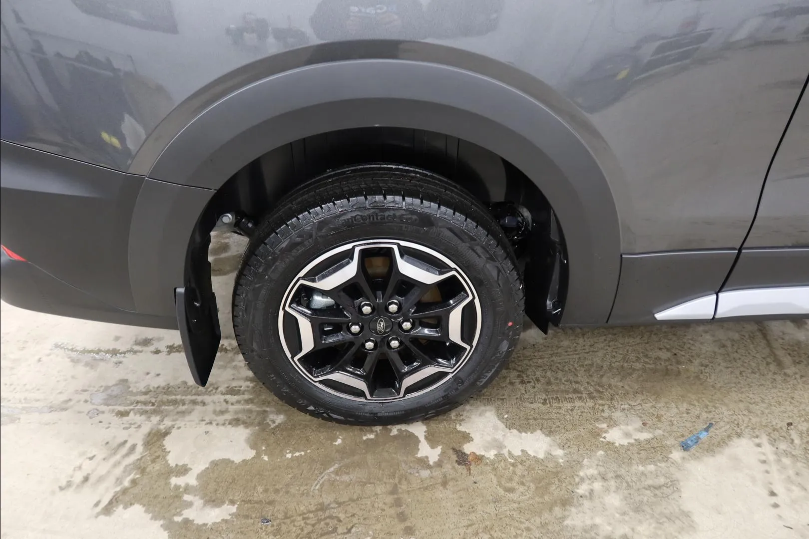 Ford Tourneo Custom ISV-885 carousel image