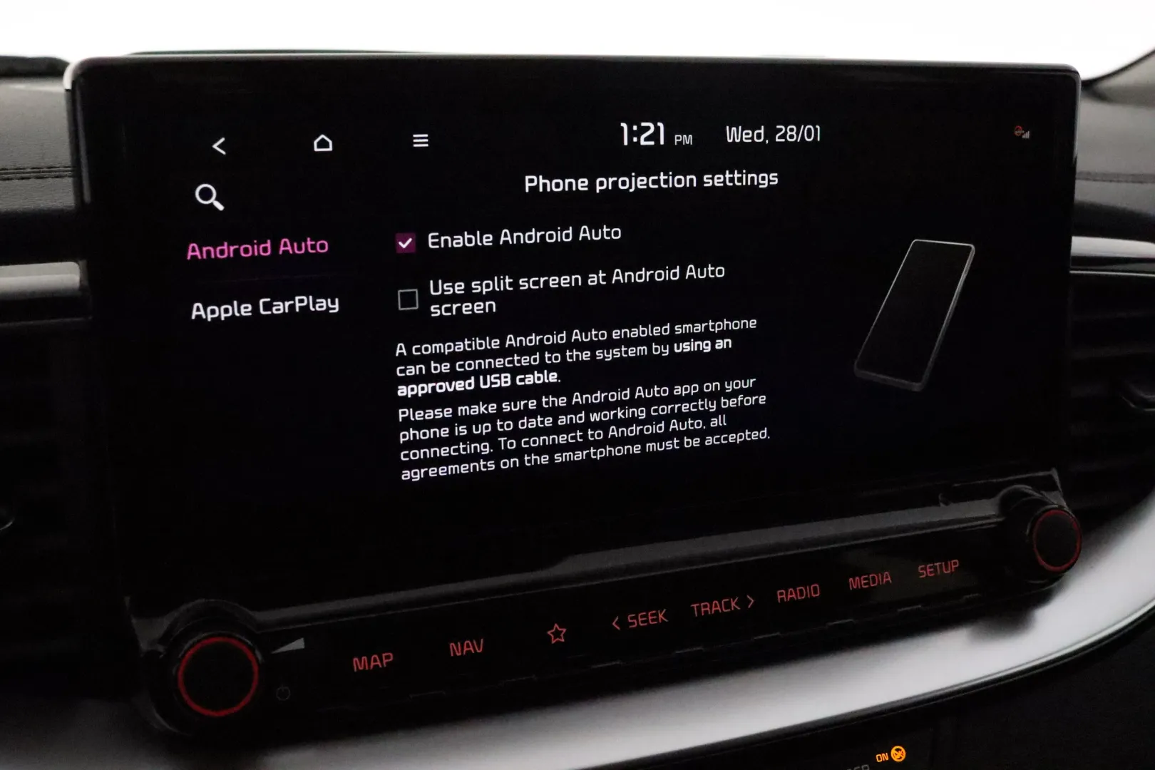 KIA Ceed CRG-889 carousel image