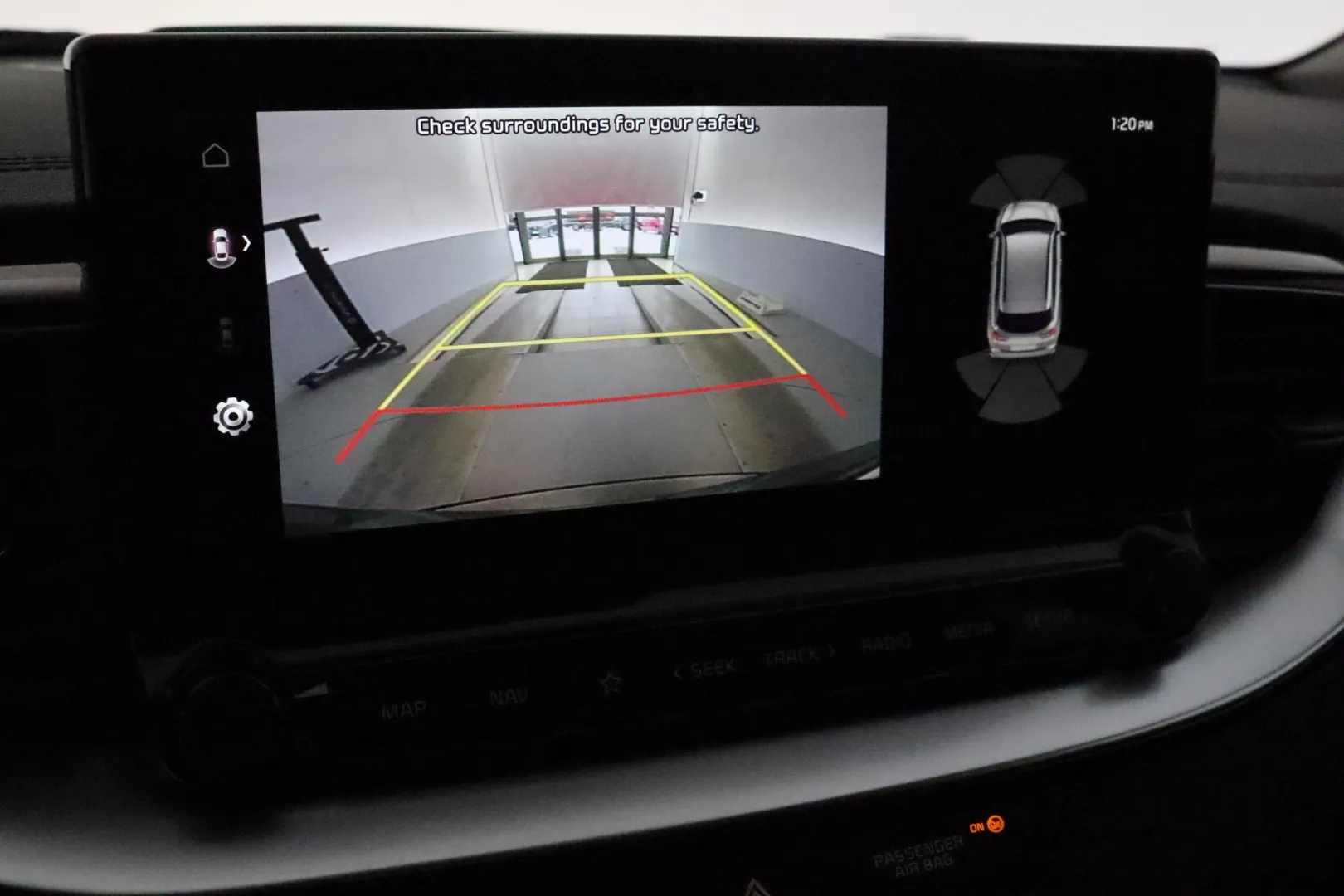 KIA Ceed CRG-889 carousel image