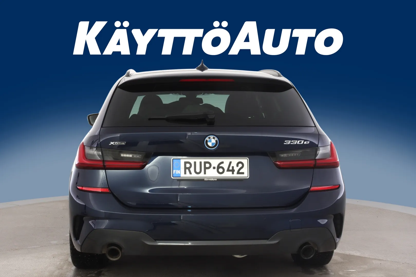 BMW 330 RUP-642 carousel image