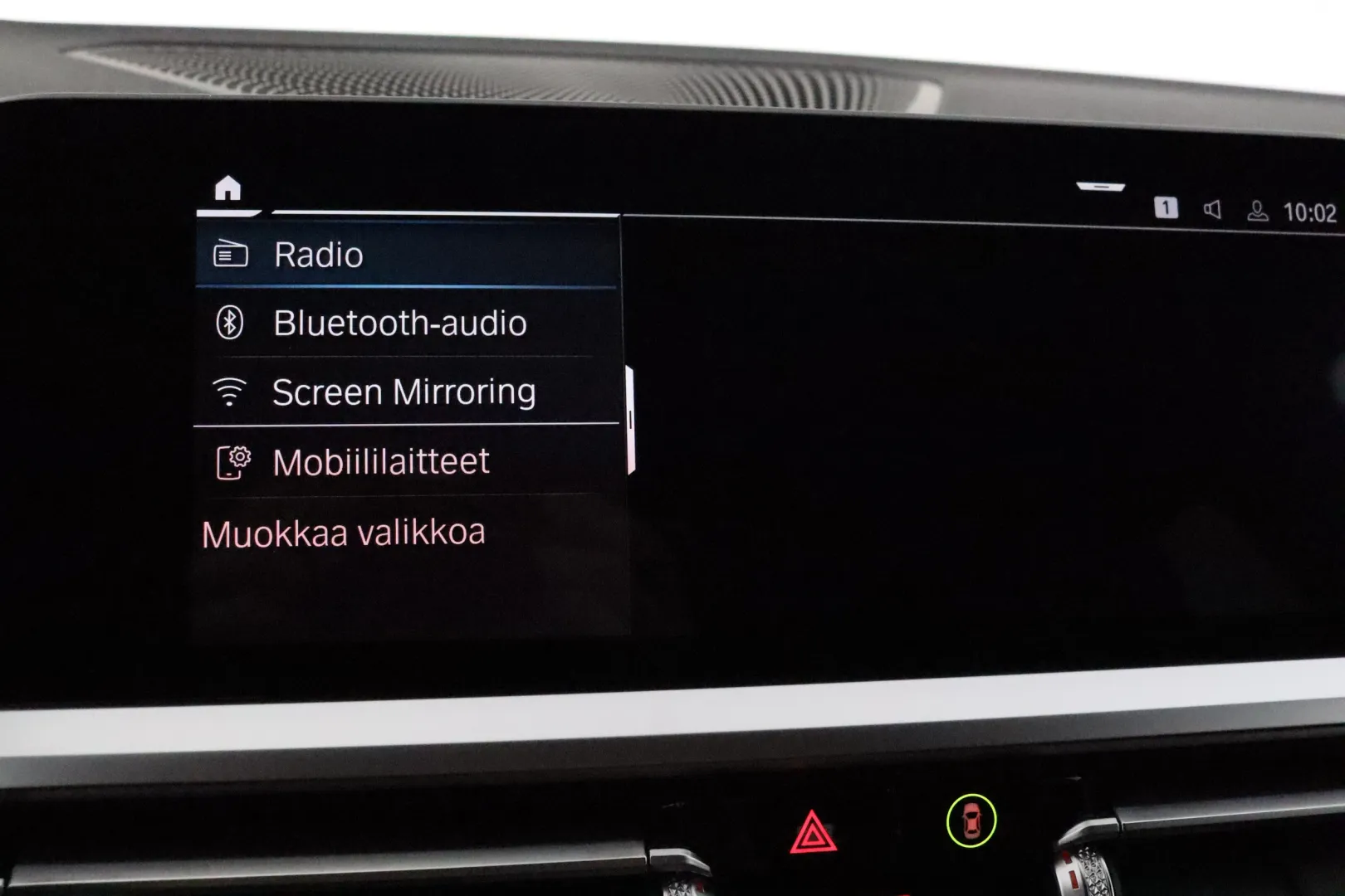 BMW 330 RUP-642 carousel image