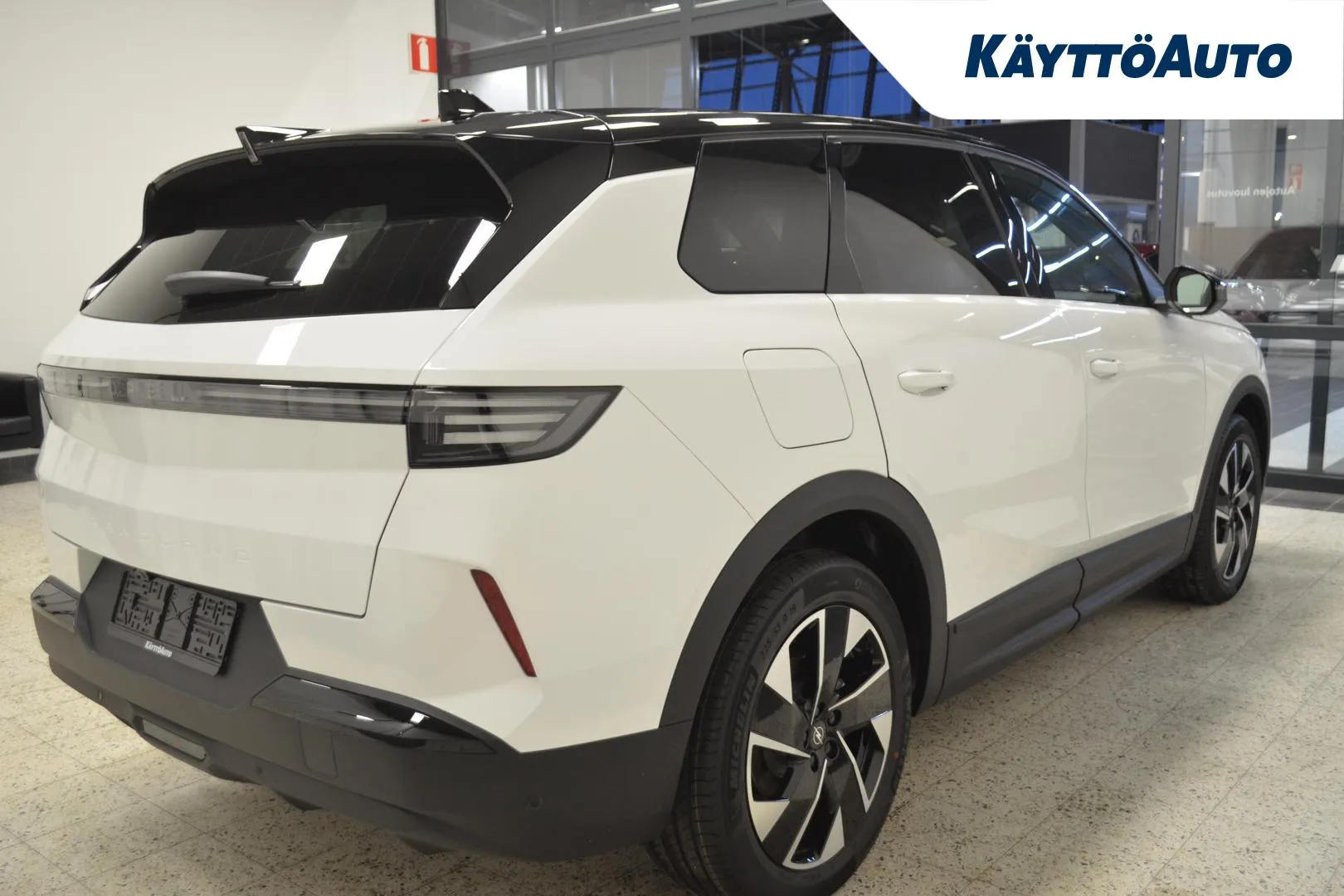 OPEL Grandland JNU-367 carousel image