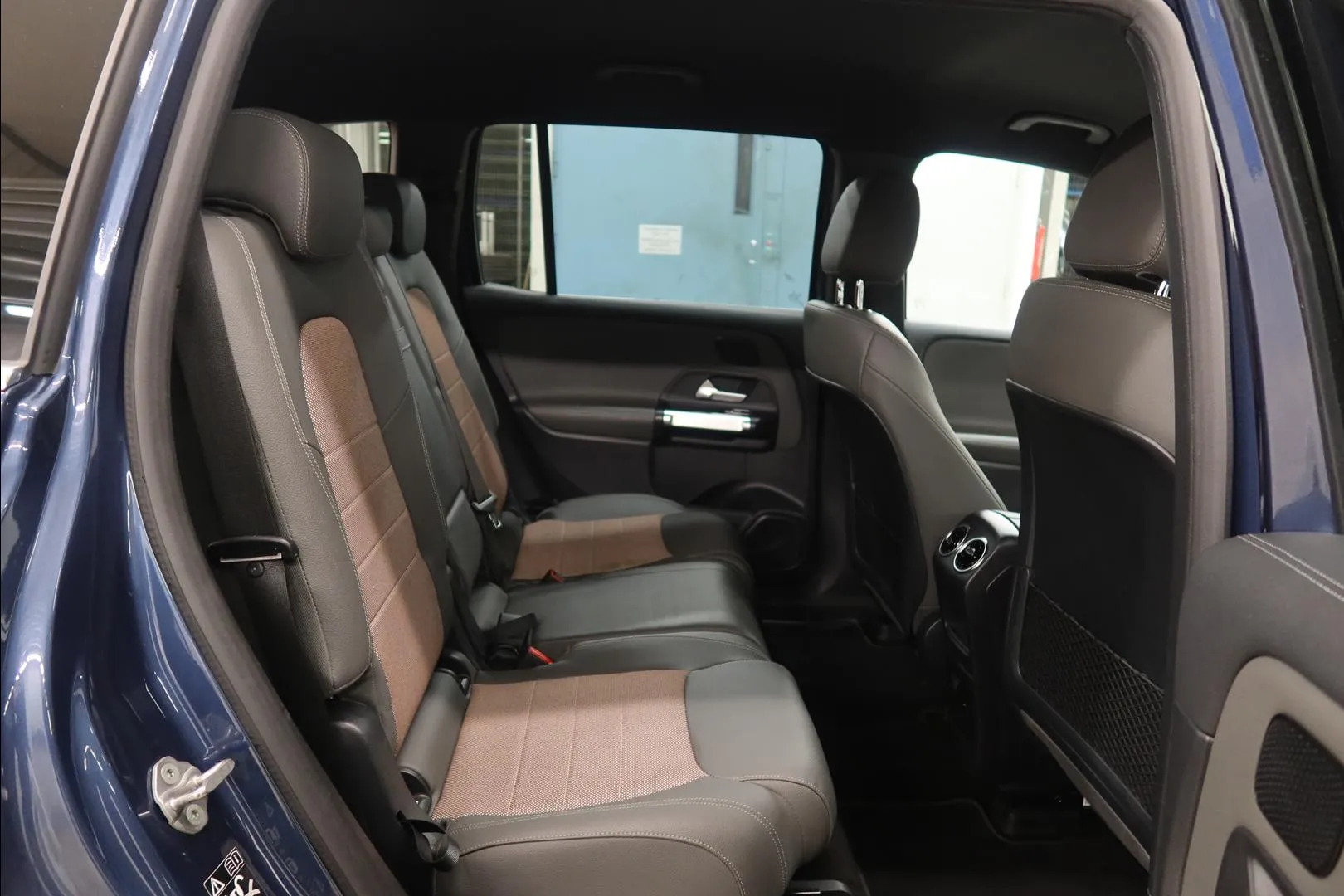 MERCEDES-BENZ EQB NMI-787 carousel image