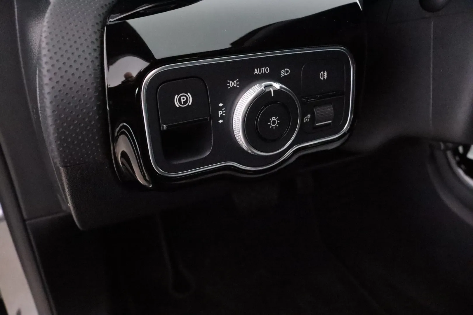 MERCEDES-BENZ A GOT-359 carousel image