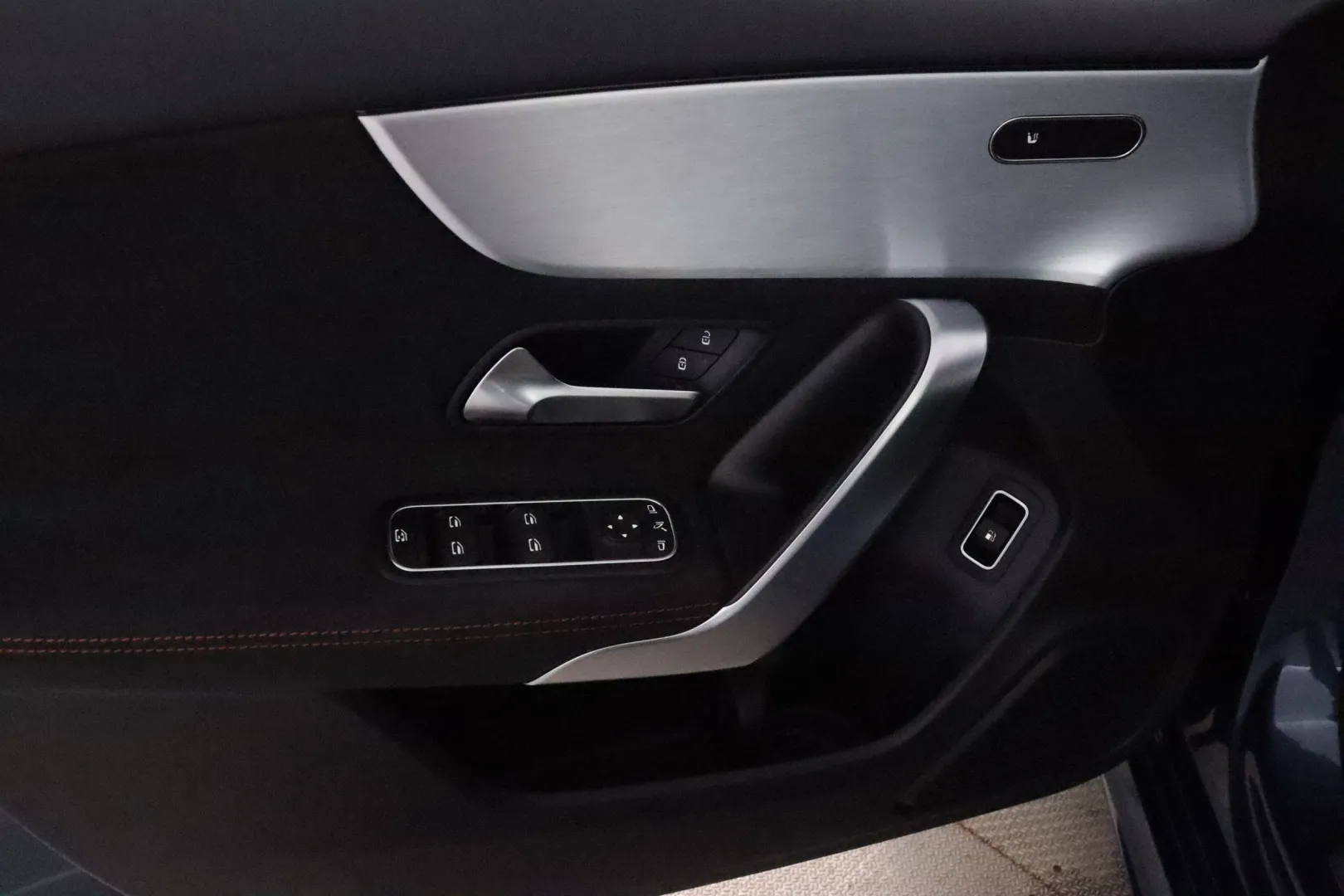 MERCEDES-BENZ A GPZ-210 carousel image