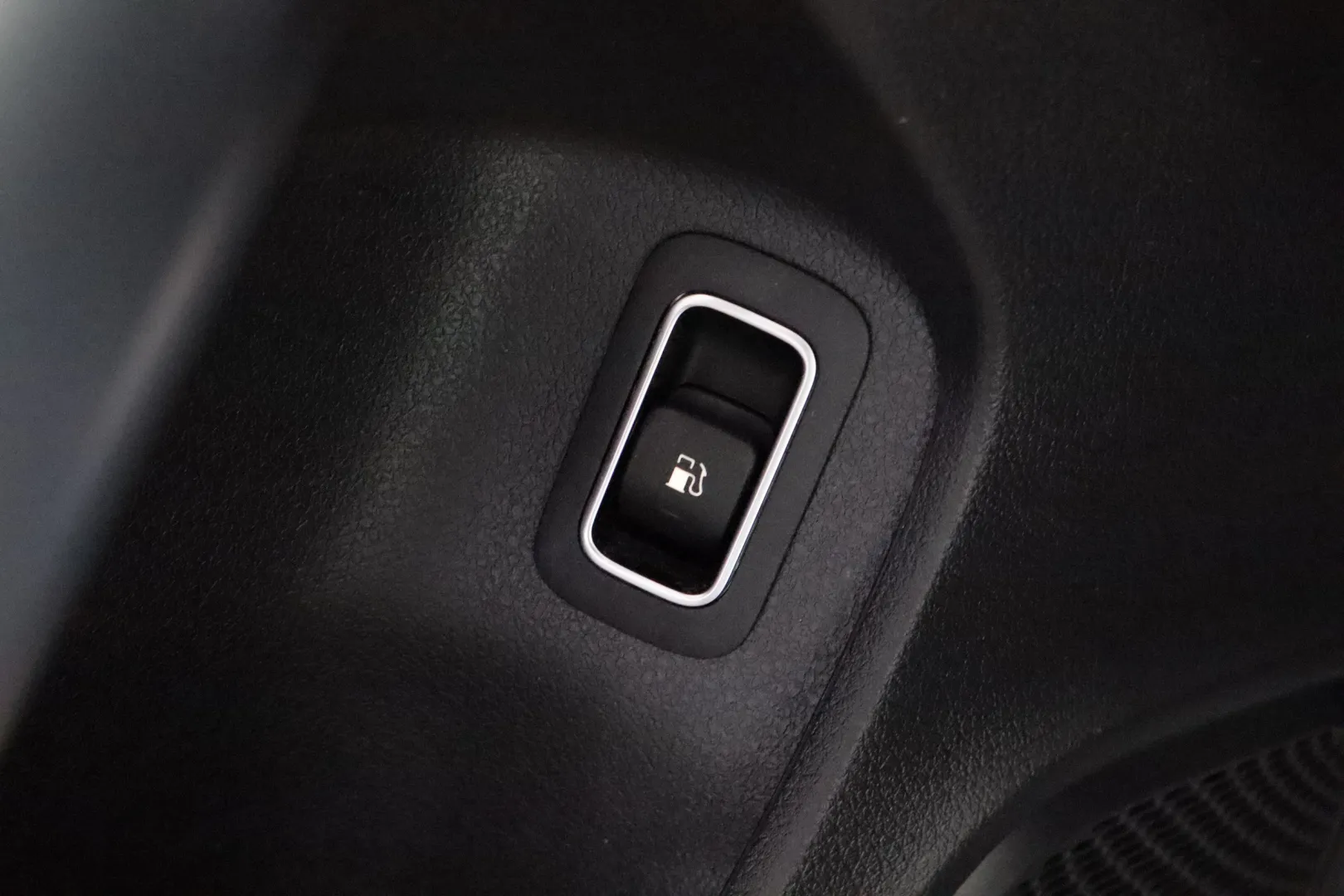 MERCEDES-BENZ A GPZ-210 carousel image