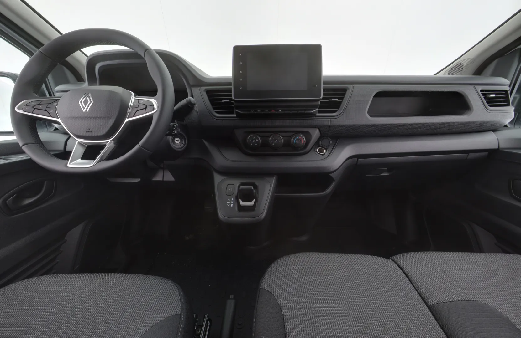 Renault Trafic NOI-245 carousel image