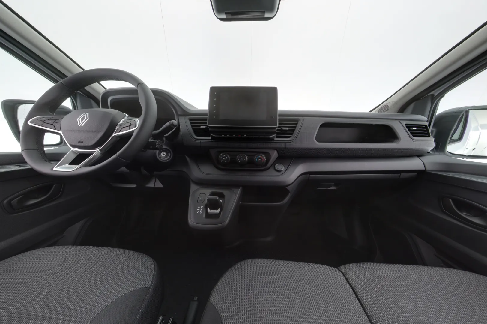 Renault Trafic NOJ-552 carousel image