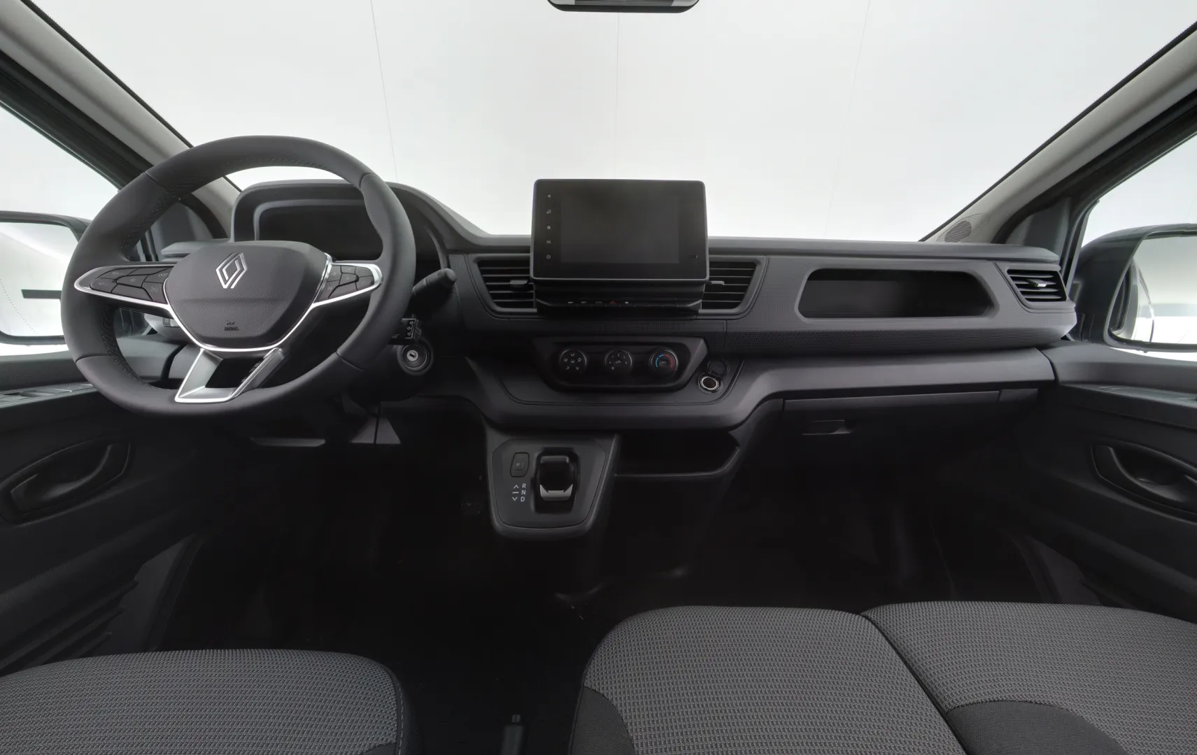 Renault Trafic NOI-257 carousel image