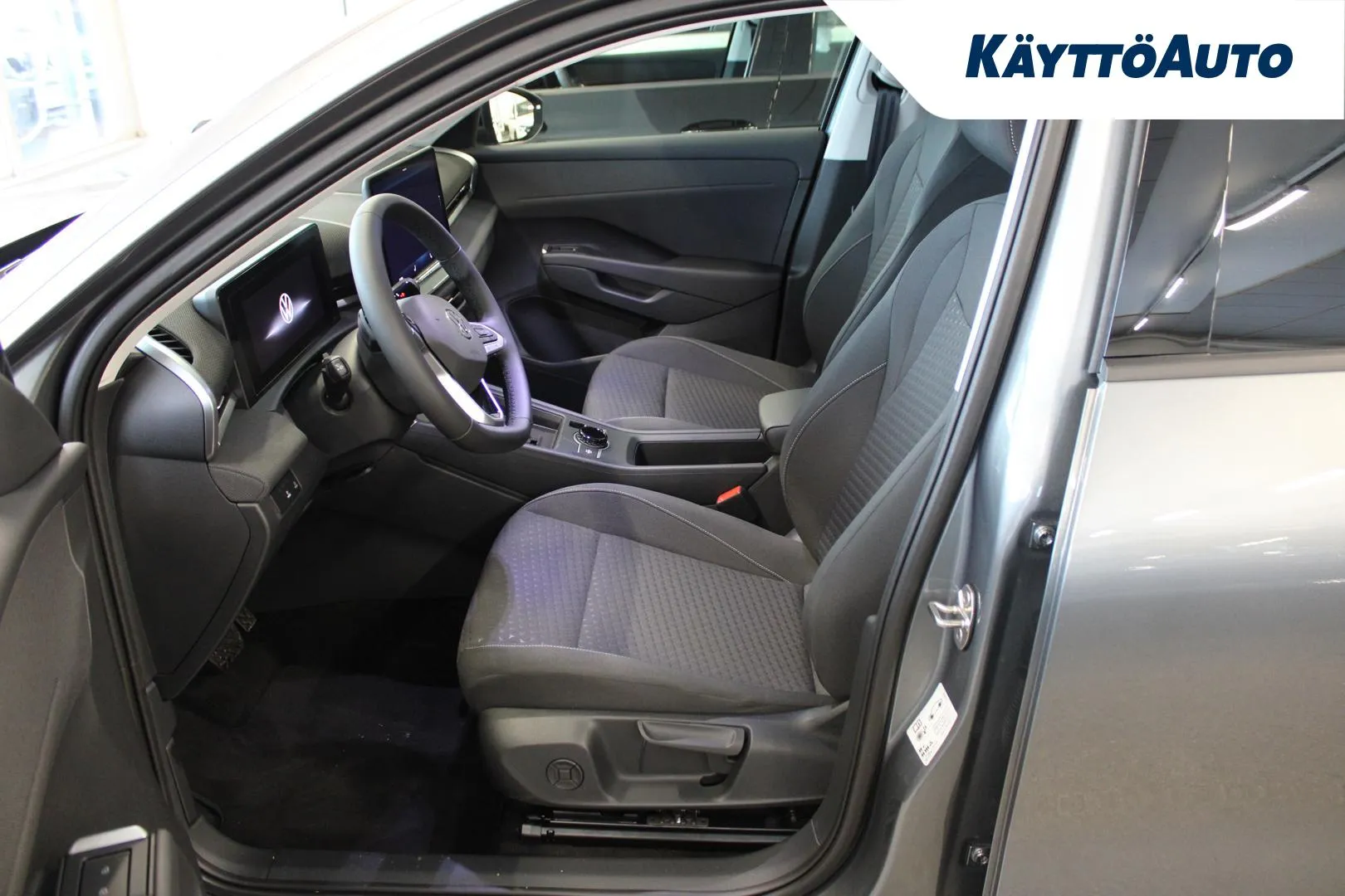 Volkswagen T-Roc NOI-700 carousel image