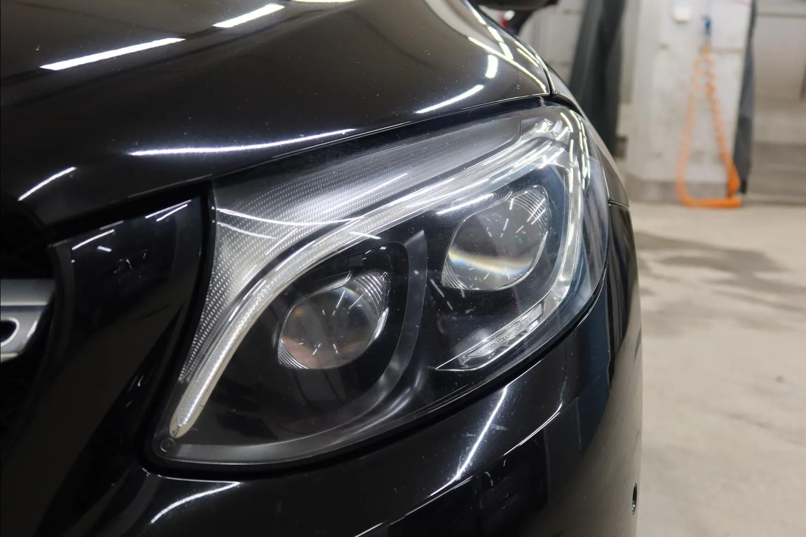 MERCEDES-BENZ GLC LNR-195 carousel image