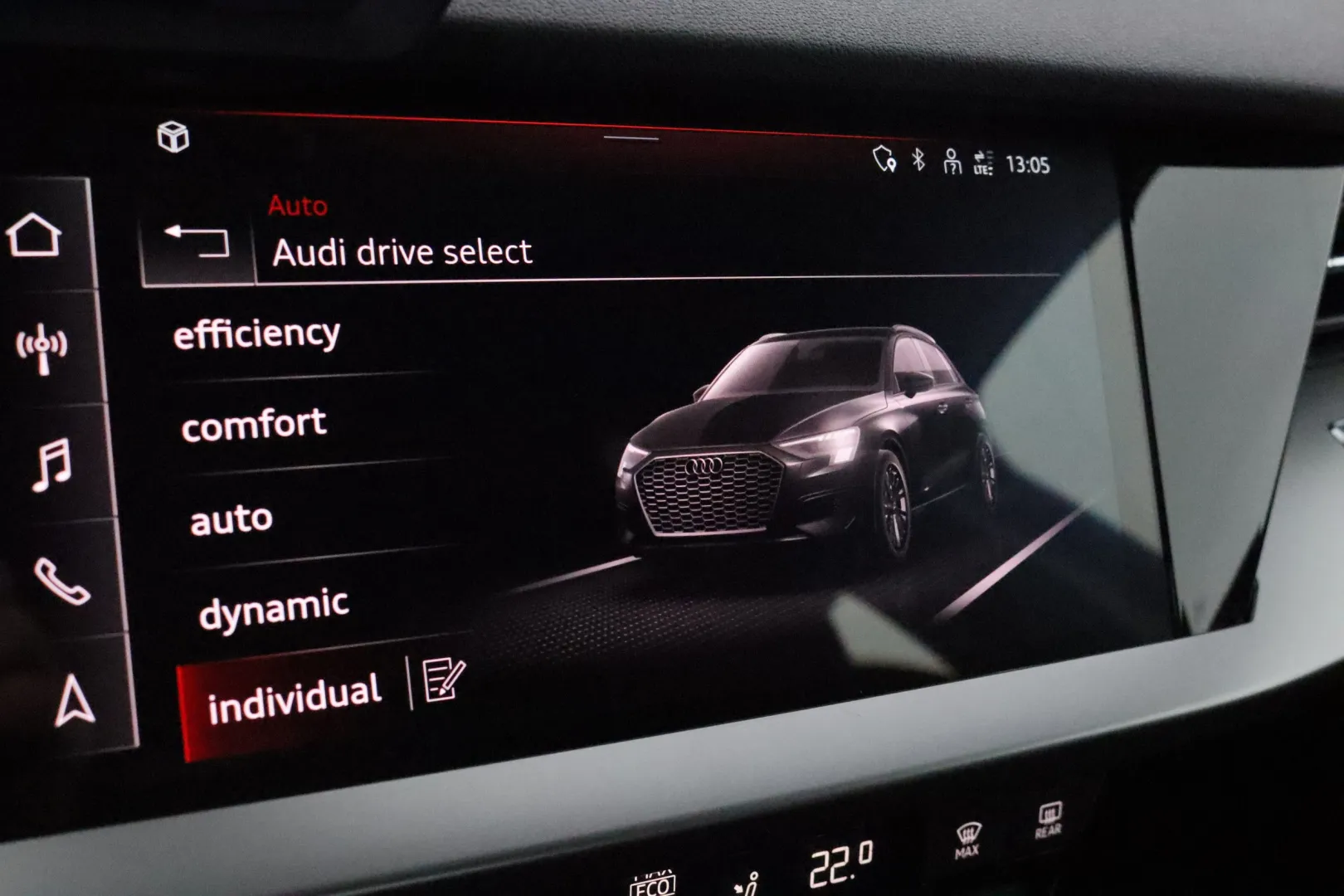 AUDI A3 KUK-229 carousel image