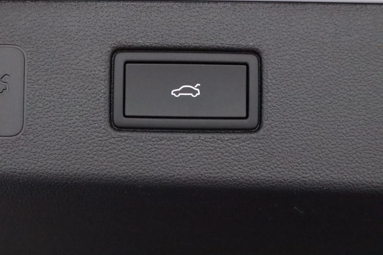 Volkswagen T-Roc RXS-207 carousel image