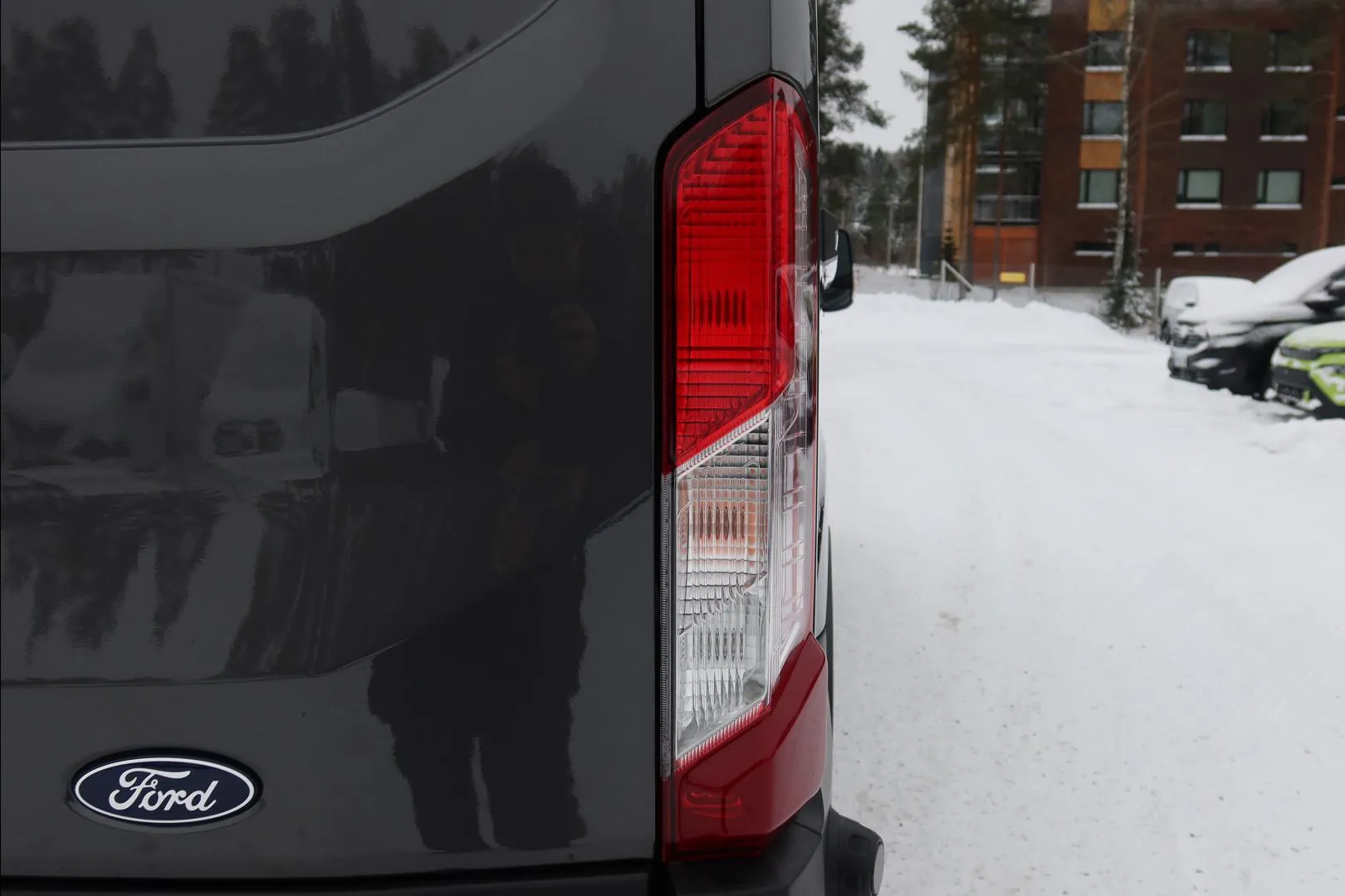 Ford Transit GRR-816 carousel image