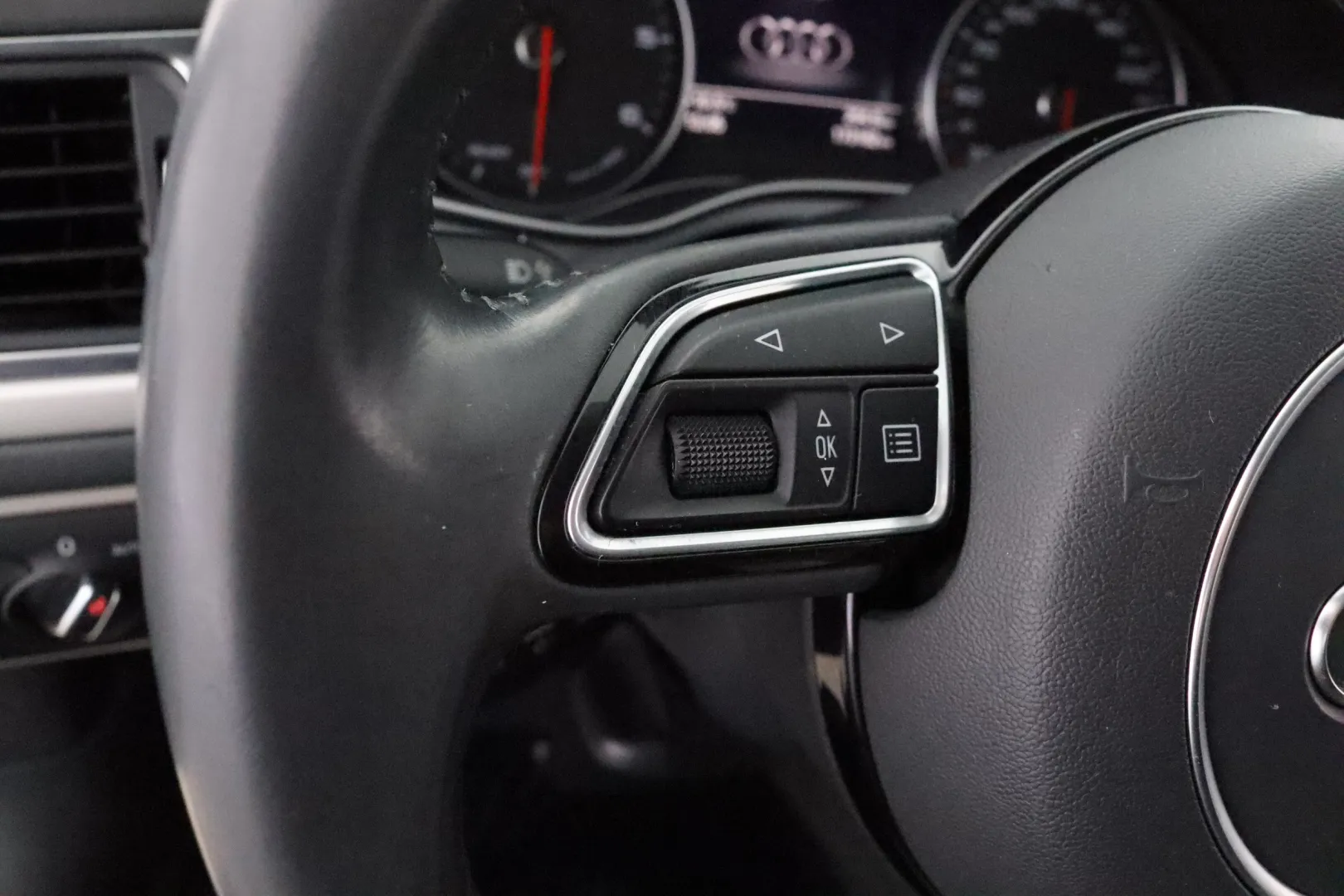 AUDI A6 MNC-288 carousel image