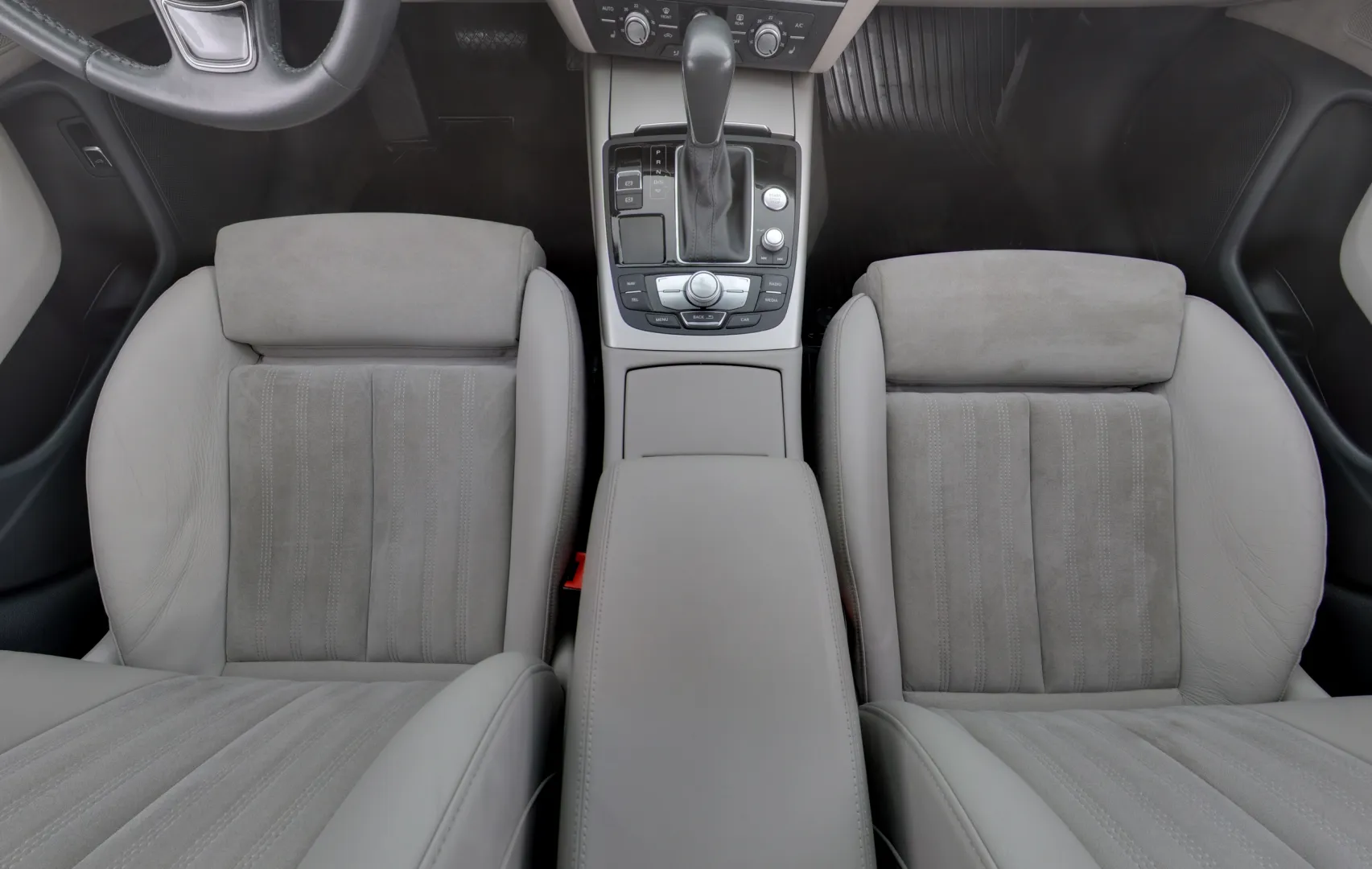 AUDI A6 MNC-288 carousel image