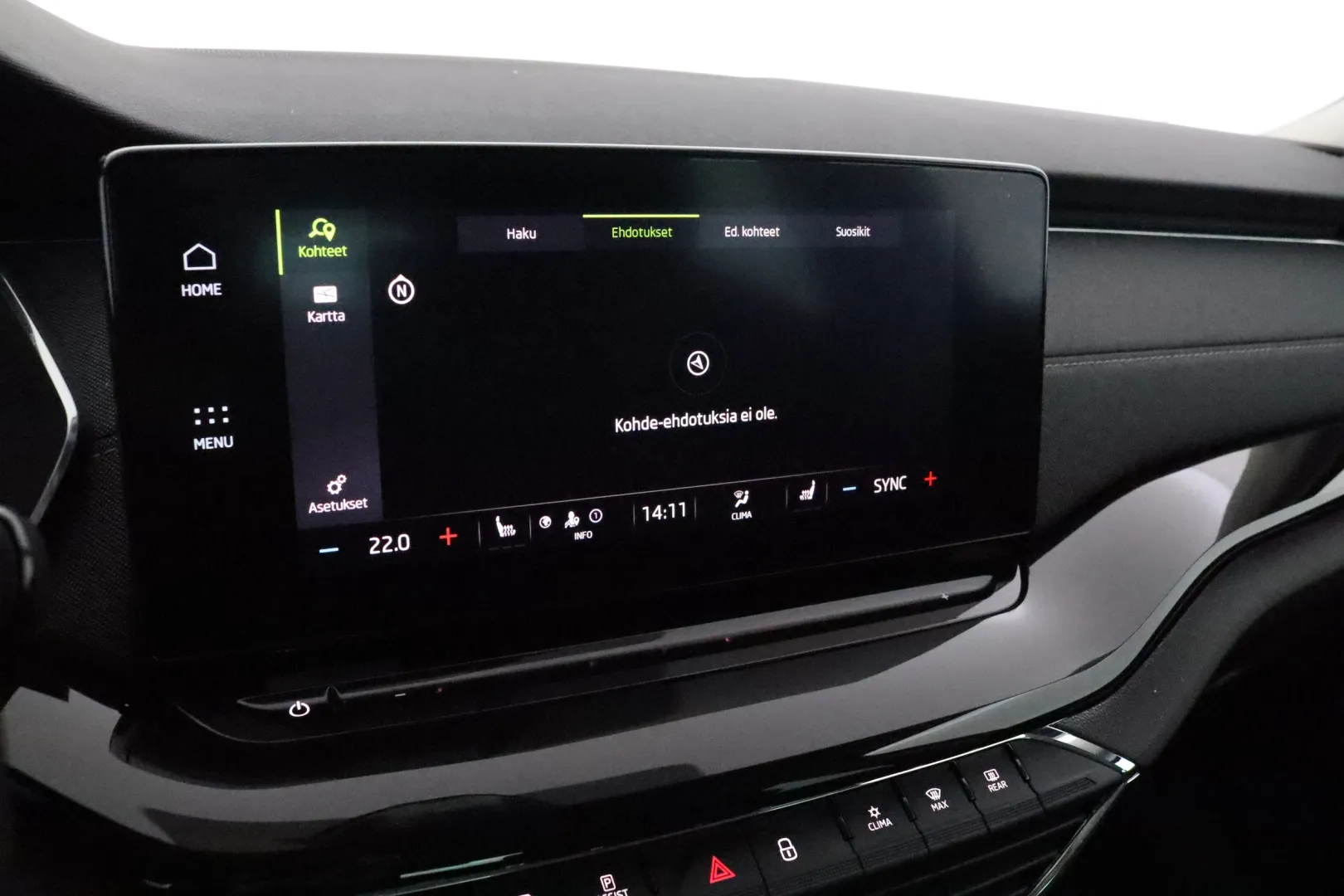 Skoda Octavia KUA-316 carousel image