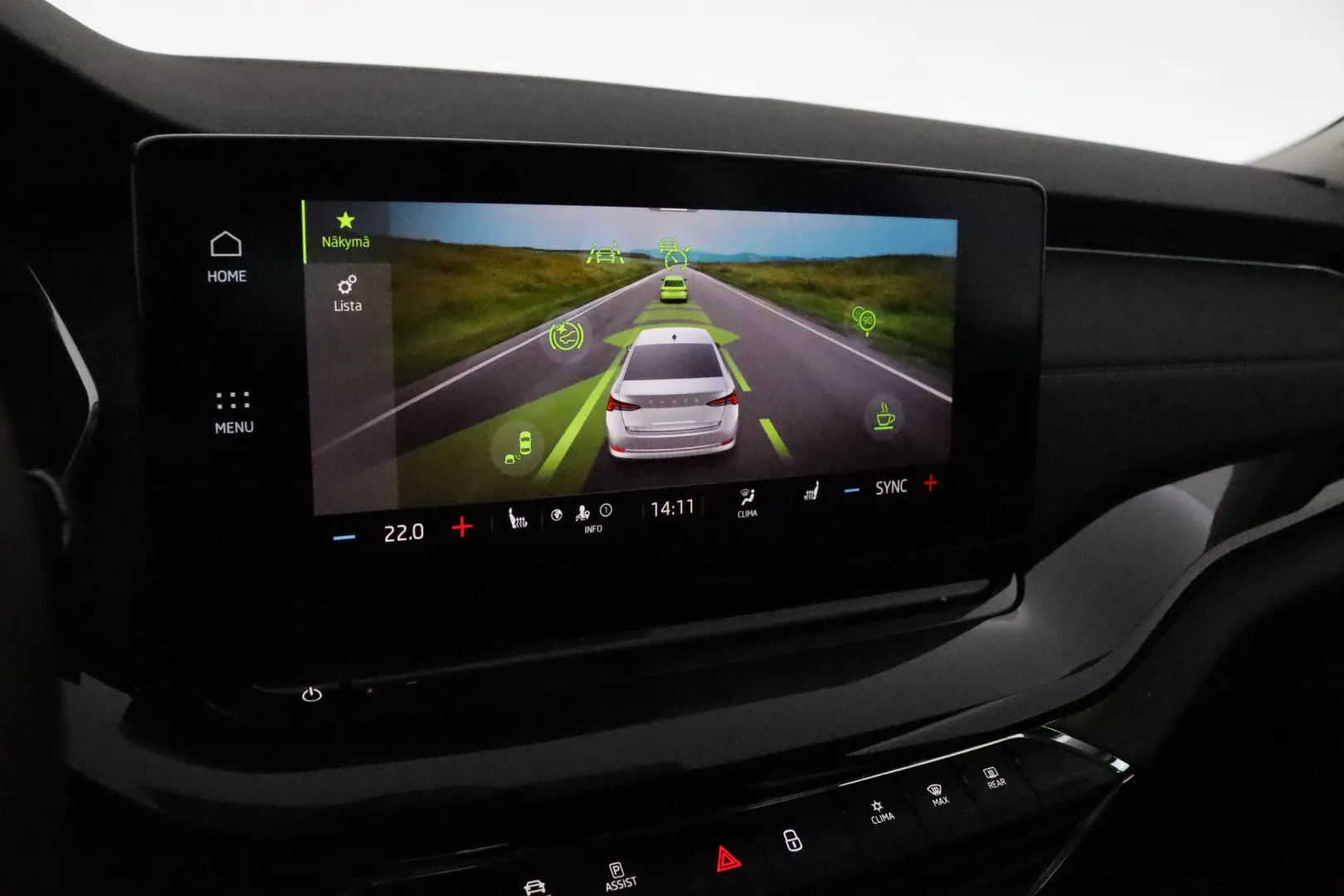 Skoda Octavia KUA-316 carousel image